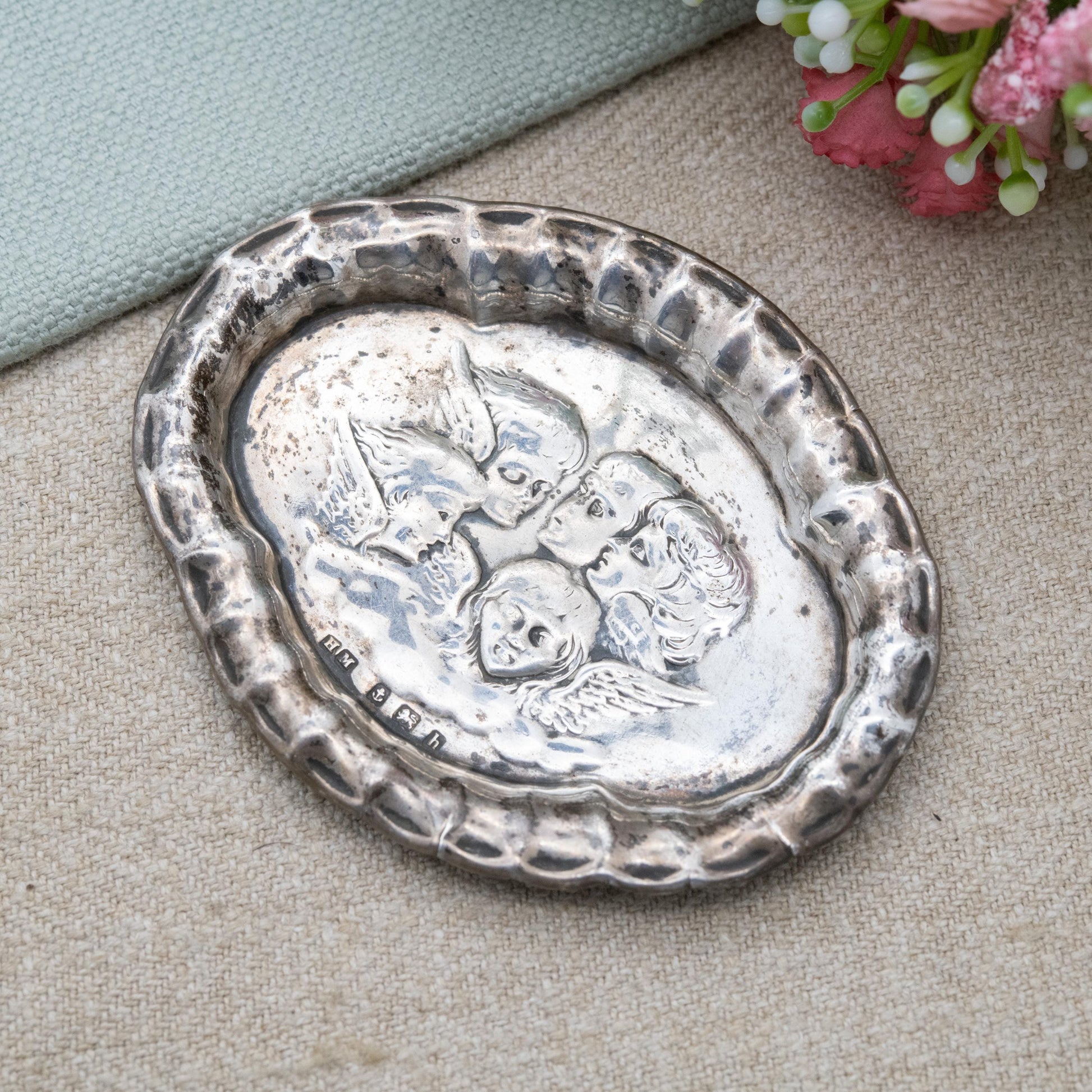 Antique Victorian Sterling Silver Cherub Dish 1907 - Art Nouveau Embossed Putti | Repoussé Silverware | Birmingham Silver Hallmarks