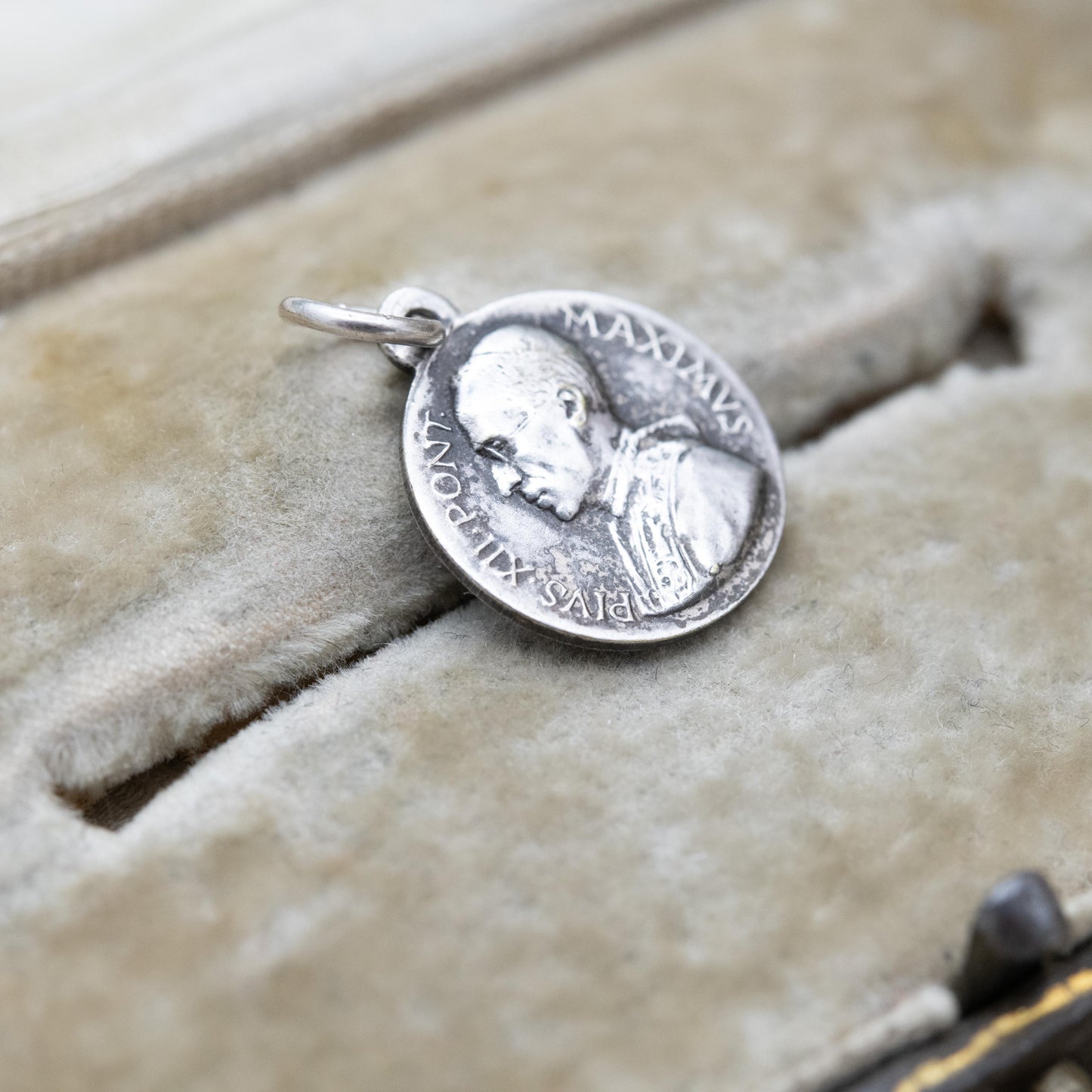 Vintage Pope Pius XII Charm Pendant - Pivs XII Pont Maximus Profile | Religious Jewellery Christian Medal