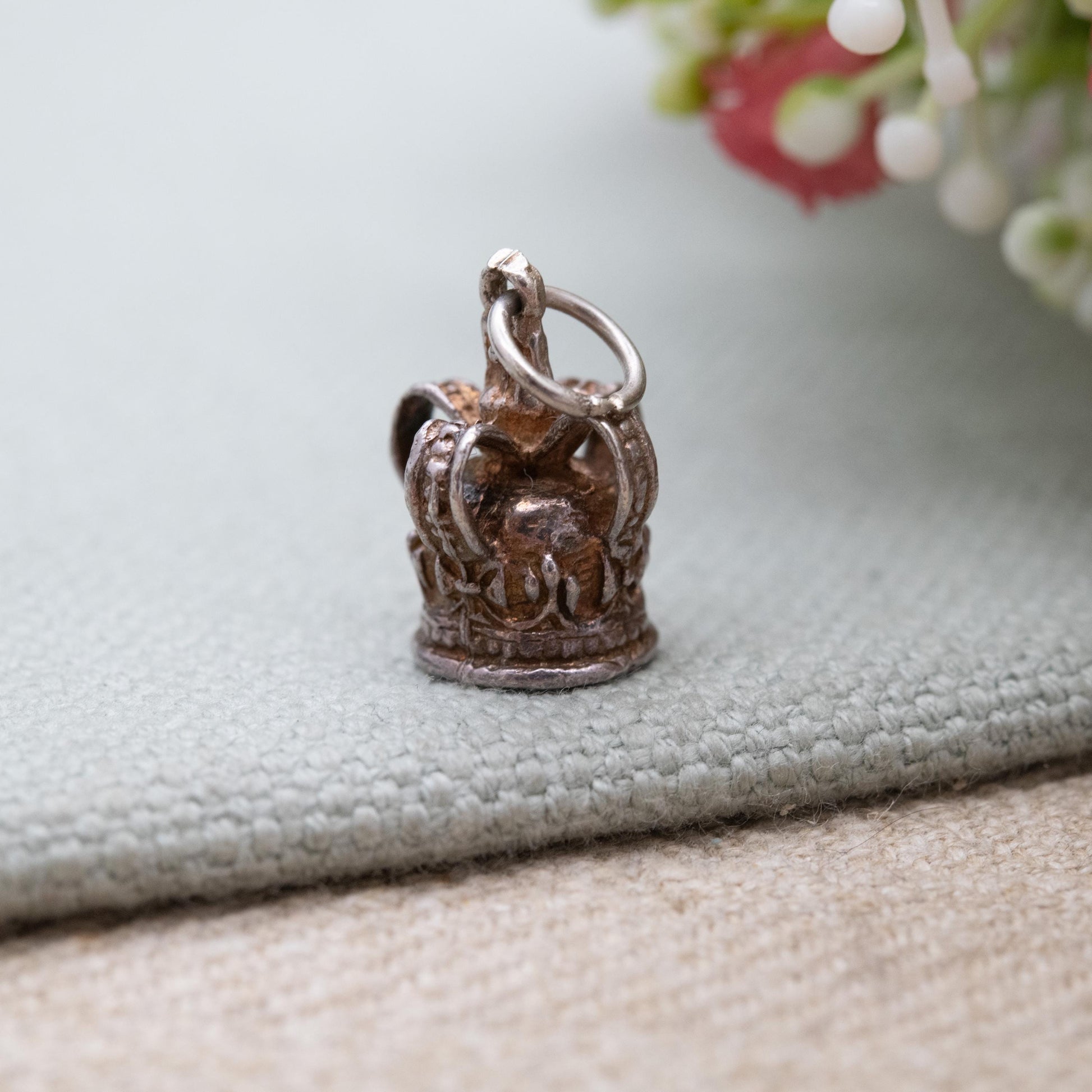 Vintage Sterling Silver Royal Crown Charm Pendant - King | Queen | British Royal Family | England | Souvenir Gift for Charm Bracelet