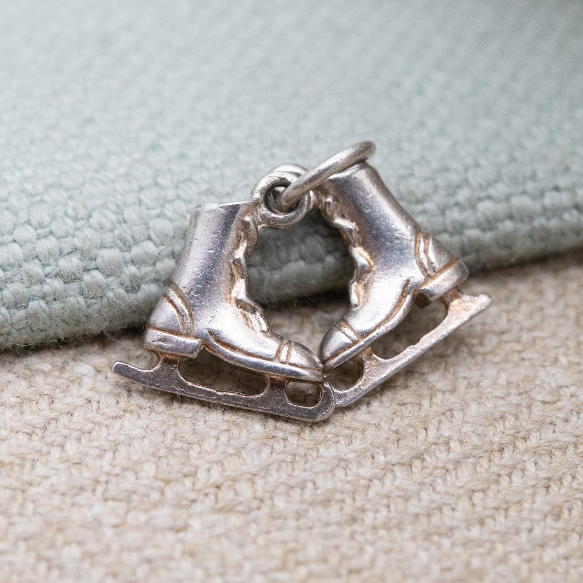 Vintage Sterling Silver Ice Skates Charm Pendant - Ice Skating | Winter Sports | Gift for Charm Bracelet