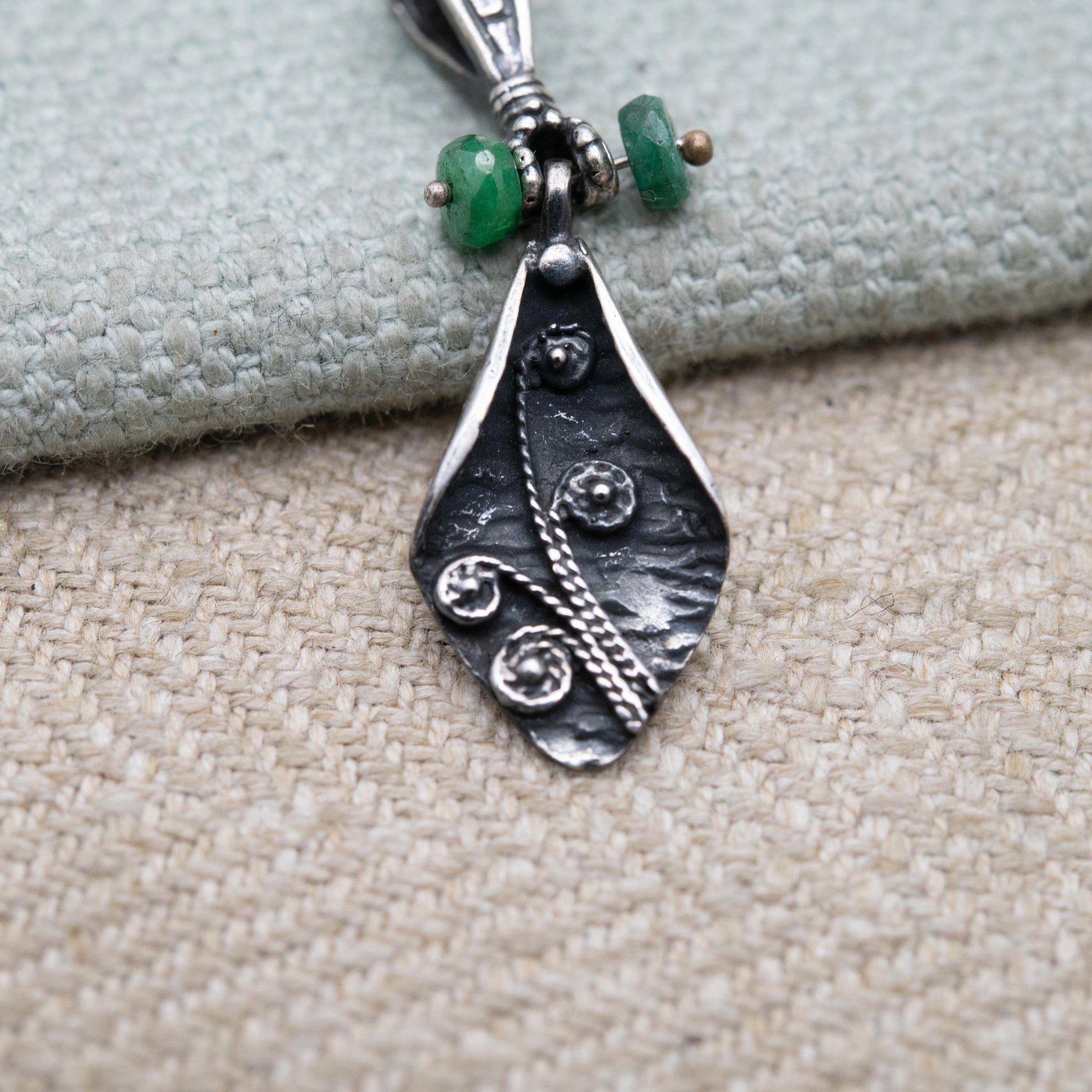 Vintage Sterling Silver Green Stone Pendant with Articulated Drop