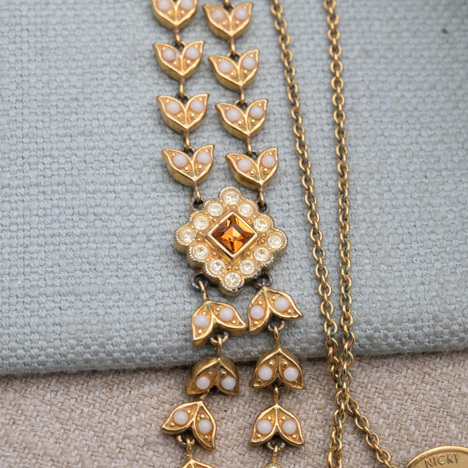 Vintage Nicky Butler Gold Tone Necklace with Leaf Drop Integral Pendant - Signed Designer Midcentury Costume Jewellery | 16" 18" Adjustable