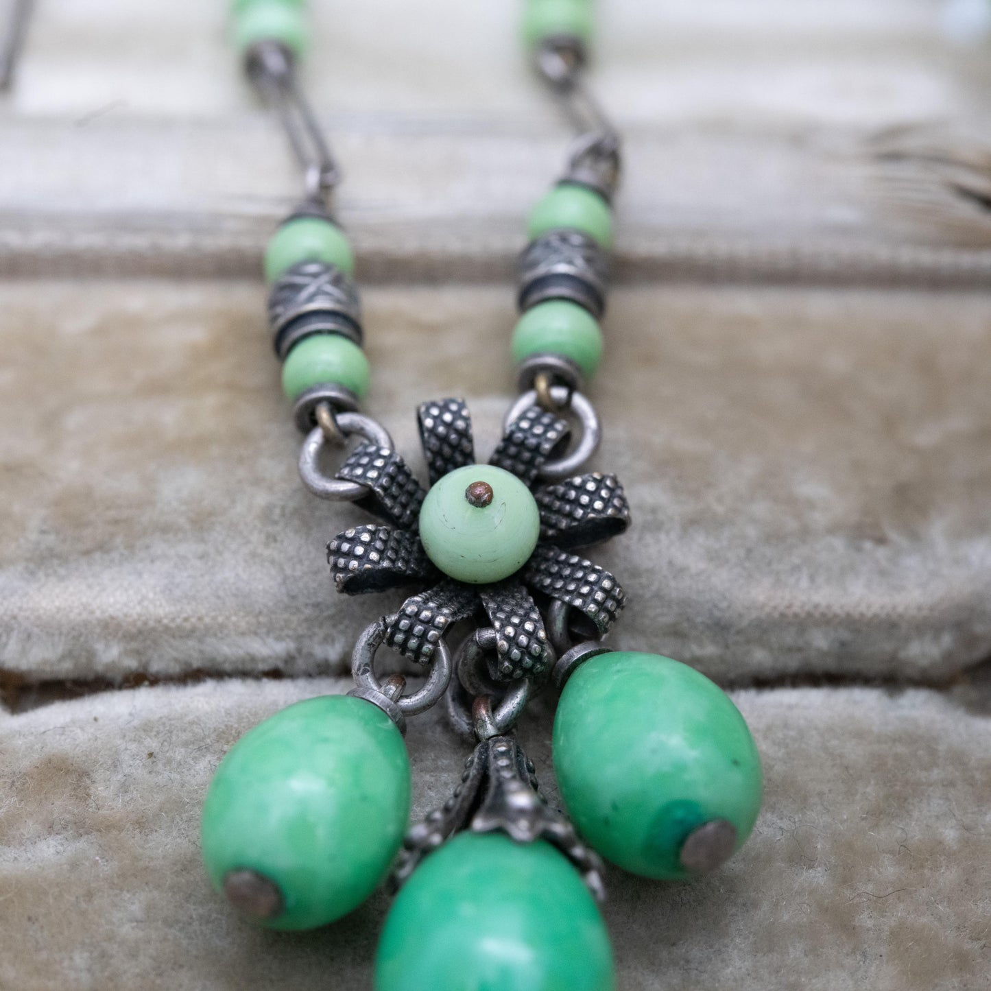 Antique Louis Rousselet Green Peking Glass Drop Necklace c. 1930s Art Deco Era