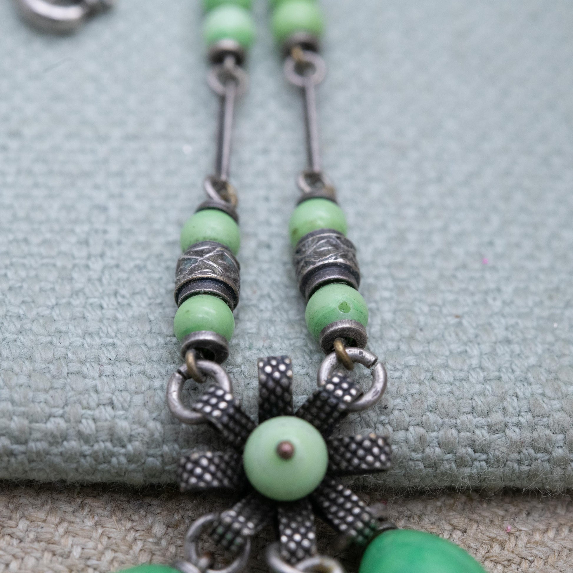 Antique Louis Rousselet Green Peking Glass Drop Necklace c. 1930s Art Deco Era