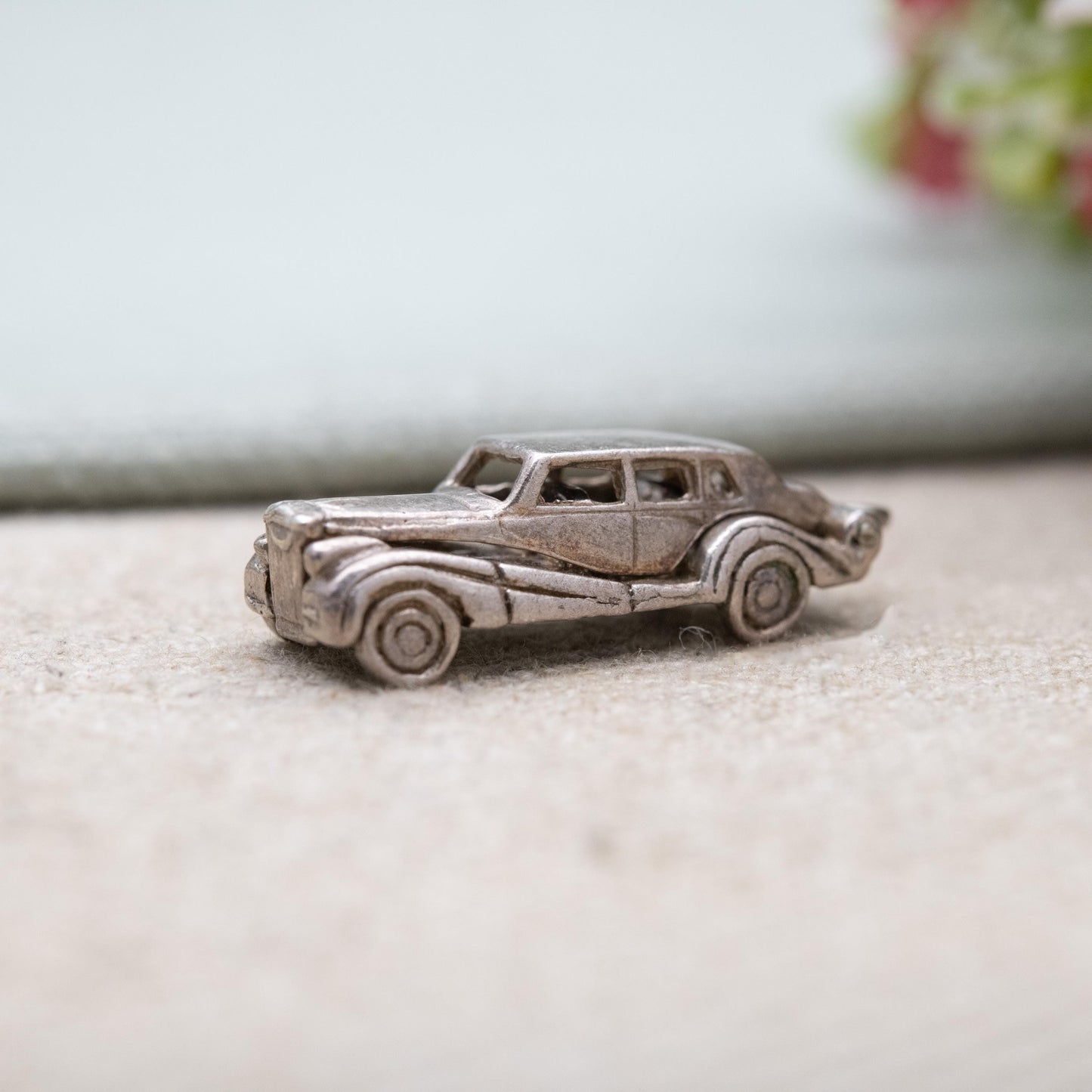 Vintage Sterling Silver Opening 1940s Classic Car Charm Pendant - Articulated American Car Interior | Gift for Charm Bracelet