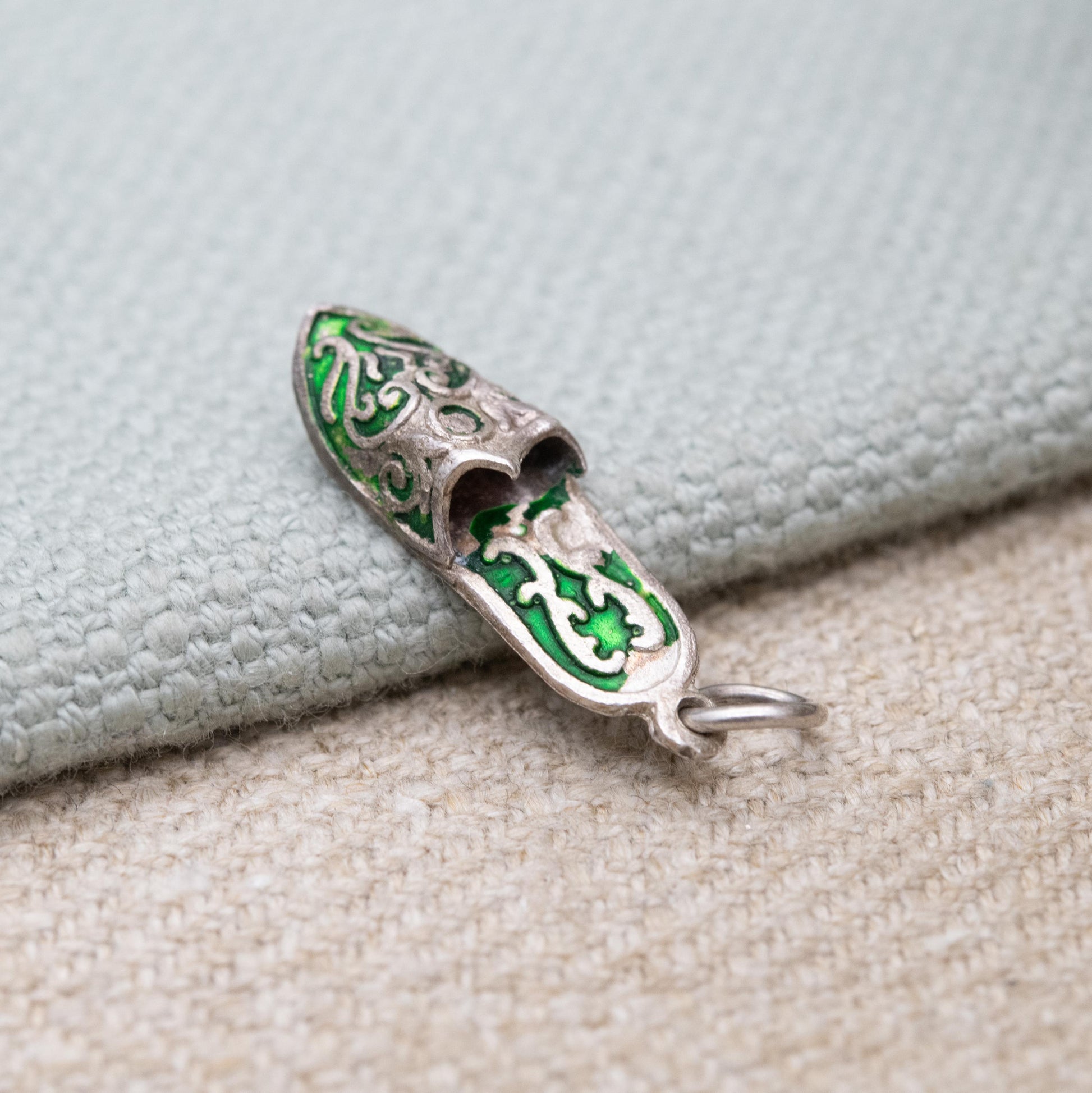 Vintage Sterling Silver and Green Enamel Slipper Shoe Charm Pendant - Traditional Shoe | Scrolling Detailed Slipper Gift for Charm Bracelet