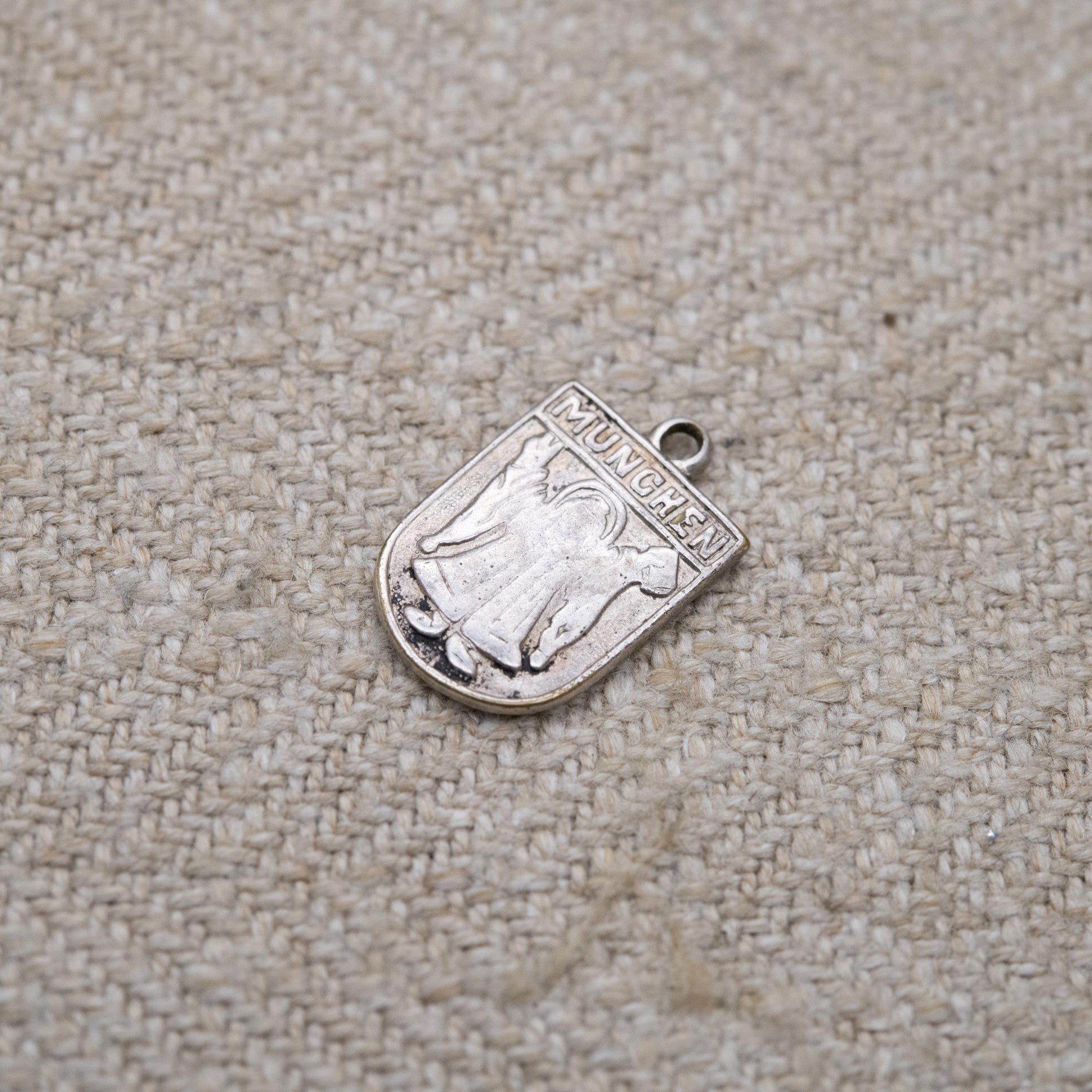 Vintage Munchen Charm Pendant - German Charm | Germany | Souvenir Religious Gift for Charm Bracelet