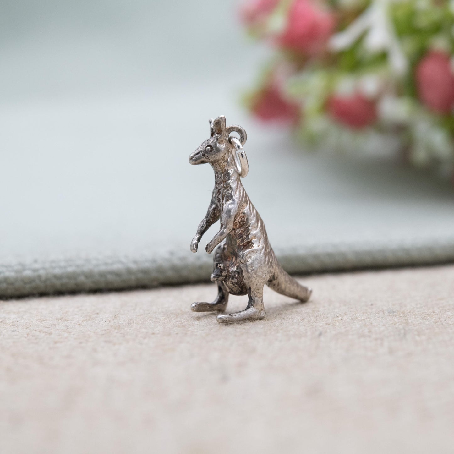 Vintage Sterling Silver Kangaroo Charm Pendant - Cute Australian Animal | Travel Souvenir | Gift for Charm Bracelet