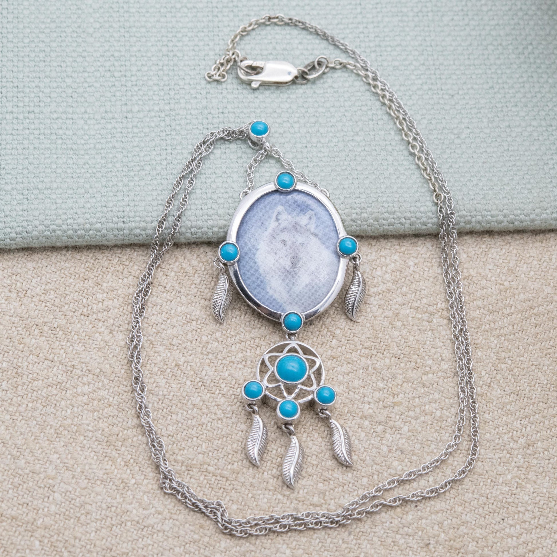 BGE Sterling Silver Native American Dream Catcher Necklace - White Wolf and Blue Gemstone Pendant