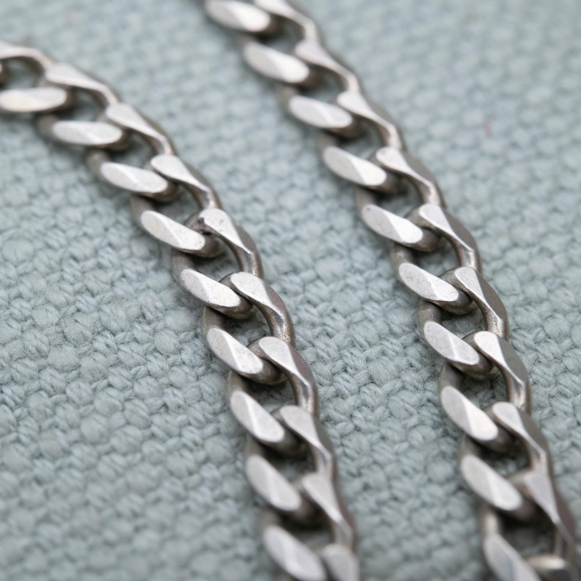 Vintage Italian Sterling Silver Curb Link Chain Necklace - Y2K Flat Curb | Heavy Silver Necklace | 20" 50cm