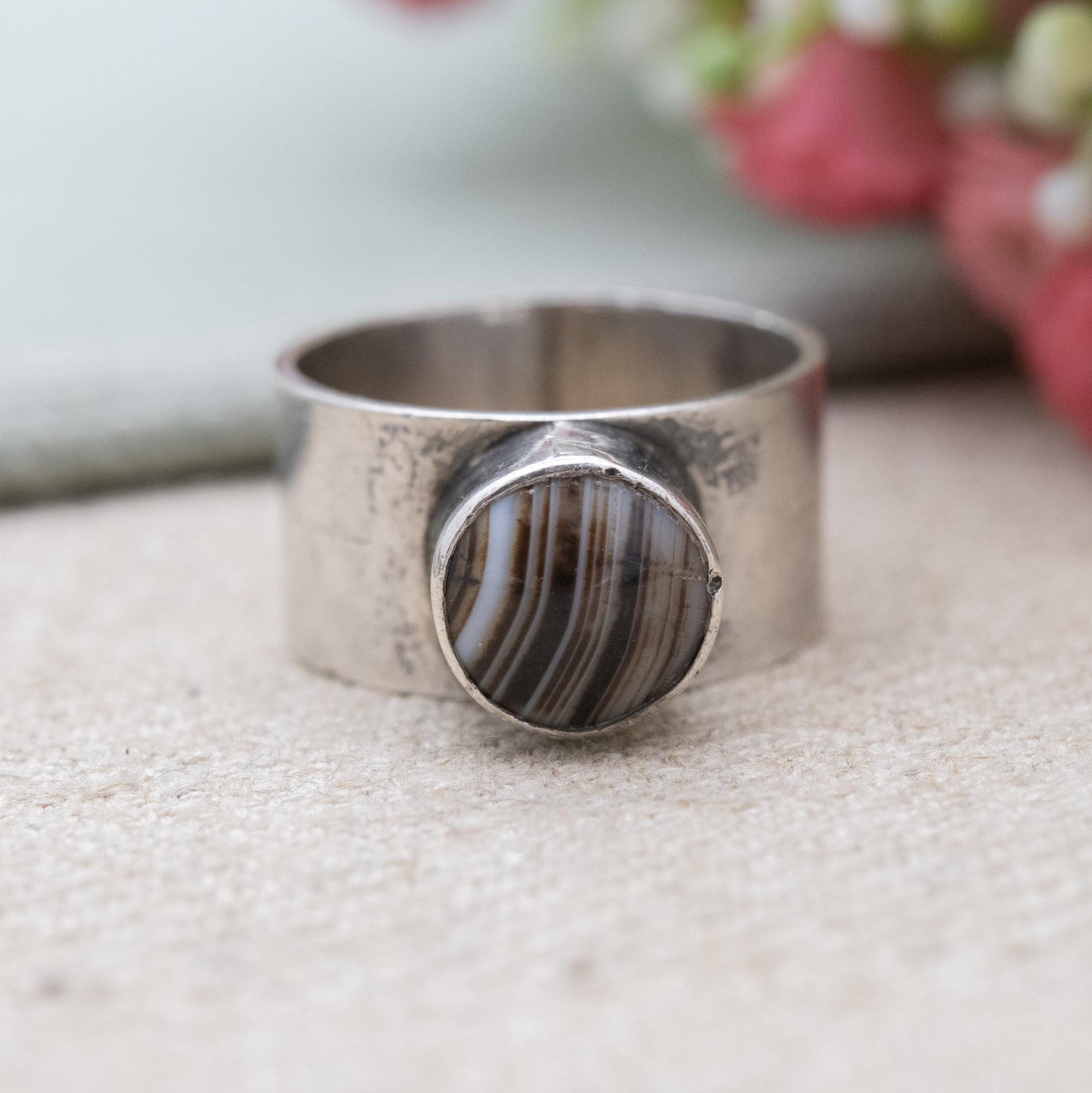 Vintage Sterling Silver Banded Agate Ring - Chunky Modernist Cabochon Gemstone | UK Size - R 1/2 | US Size - 8 3/4