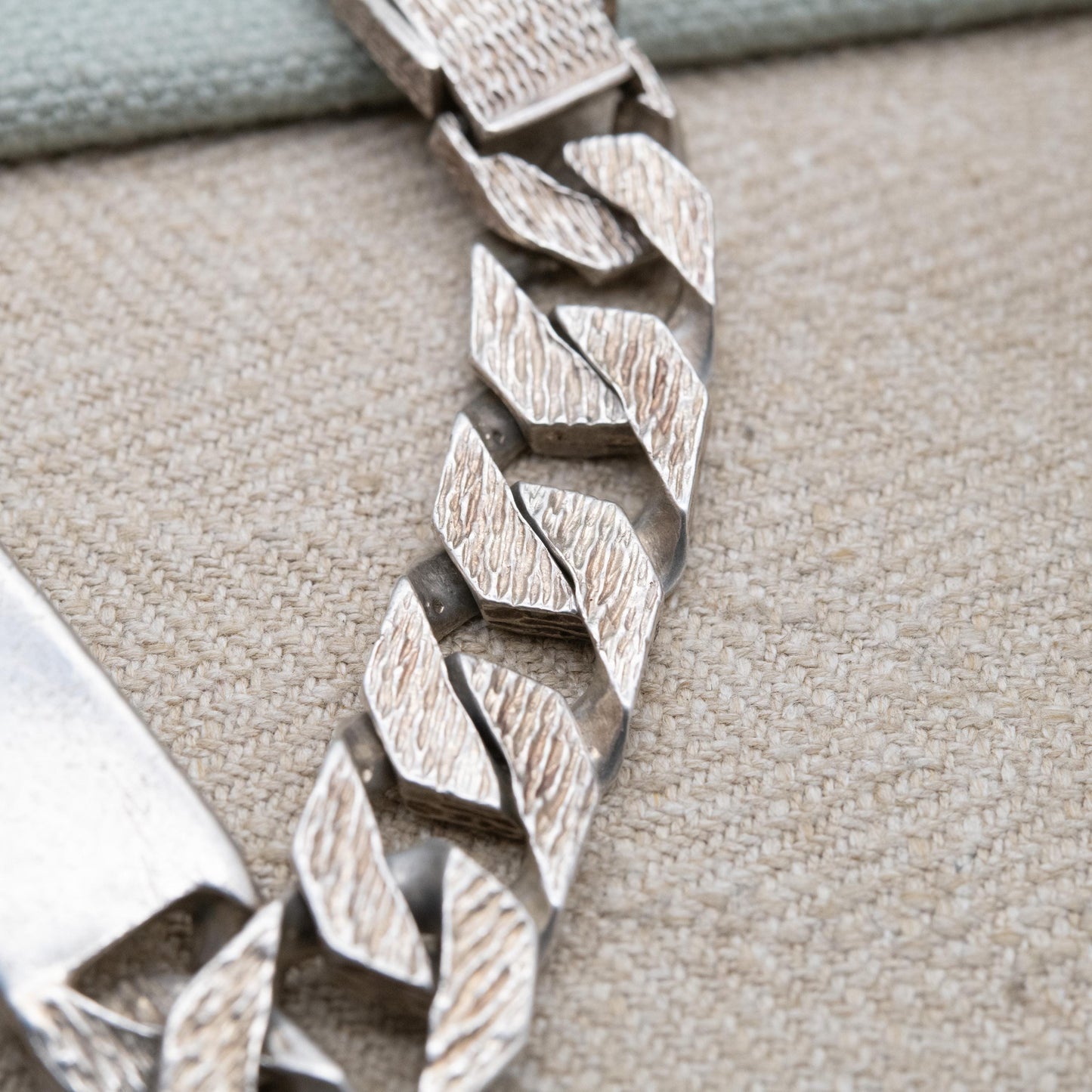 Vintage Sterling Silver Chunky ID Bracelet 1979 - Heavy Flat Curb Links | Unisex Bracelet | Unisex Jewellery Gift for Him