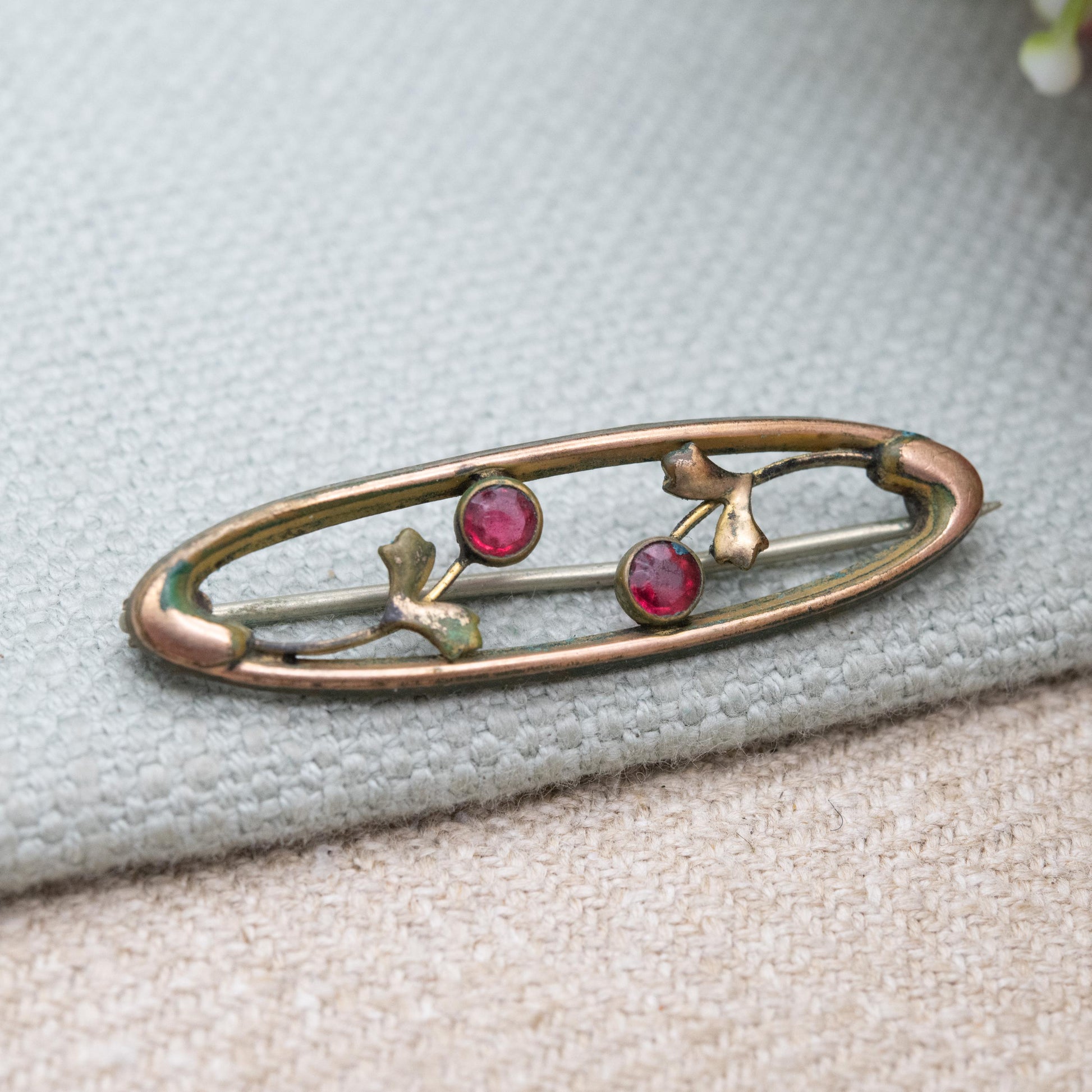 Antique Edwardian Rolled Gold Bar Brooch with Red Paste Two Flower Design