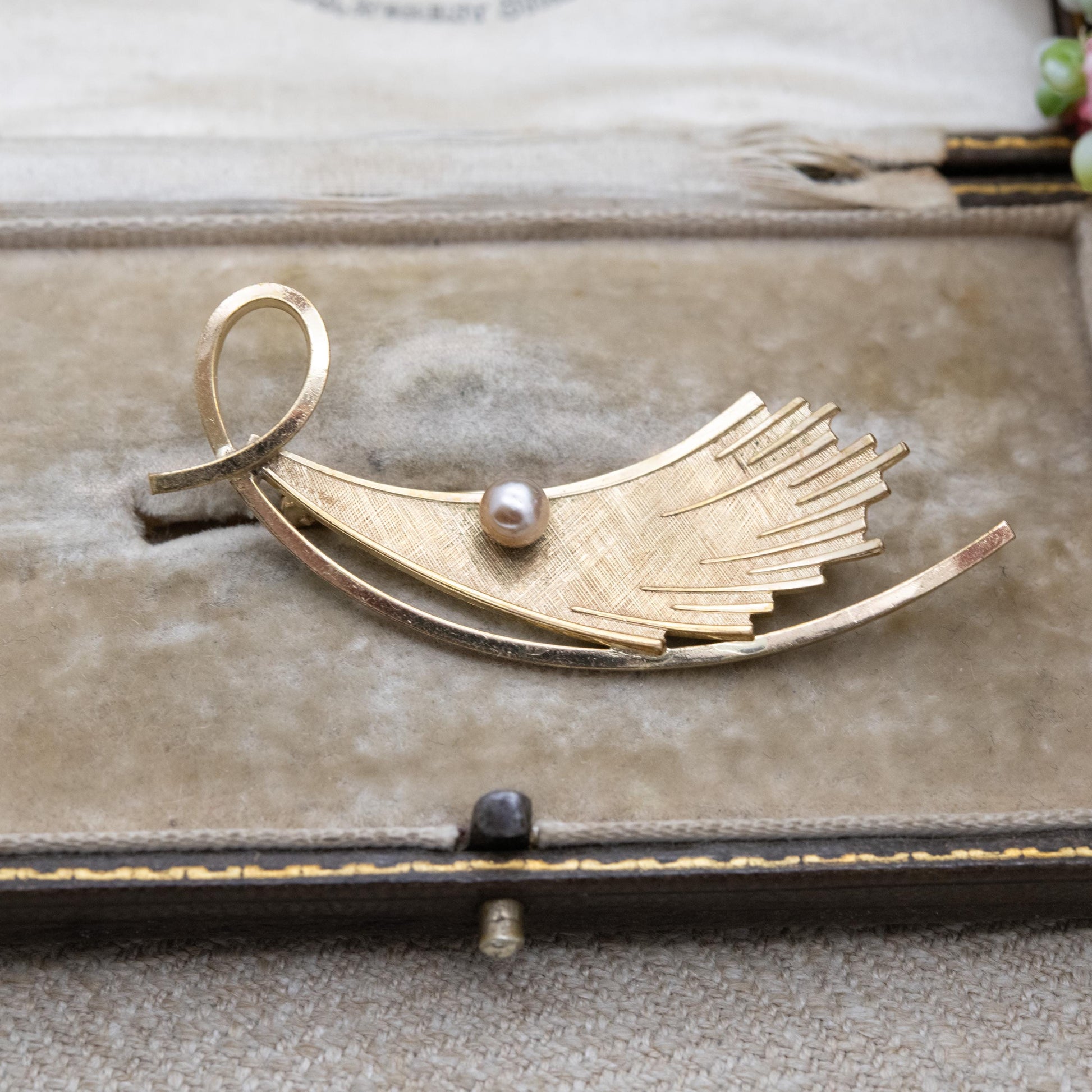 Vintage Rolled Gold Faux Pearl Brooch c. 1960s Mid-Century Modernist
