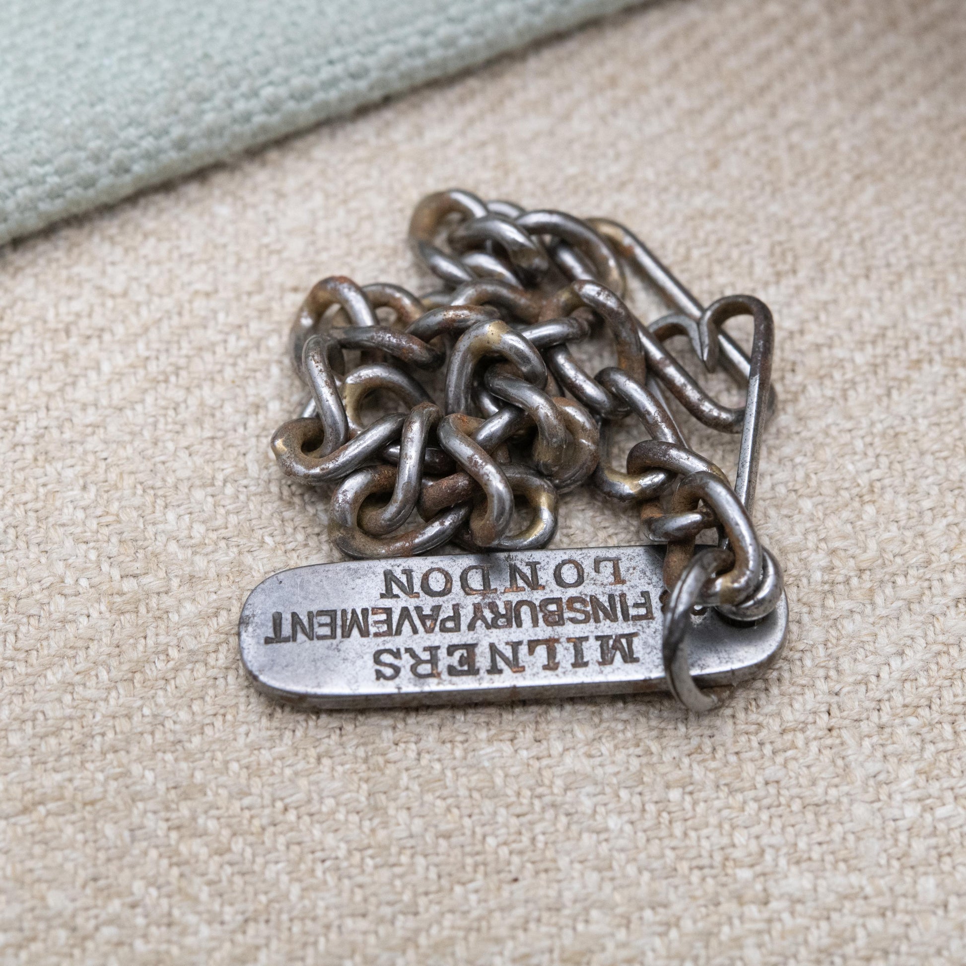 Antique Lost Item 5 Shilling Reward Tag c. 1910s - 28 Finsbury Pavement London Key Ring