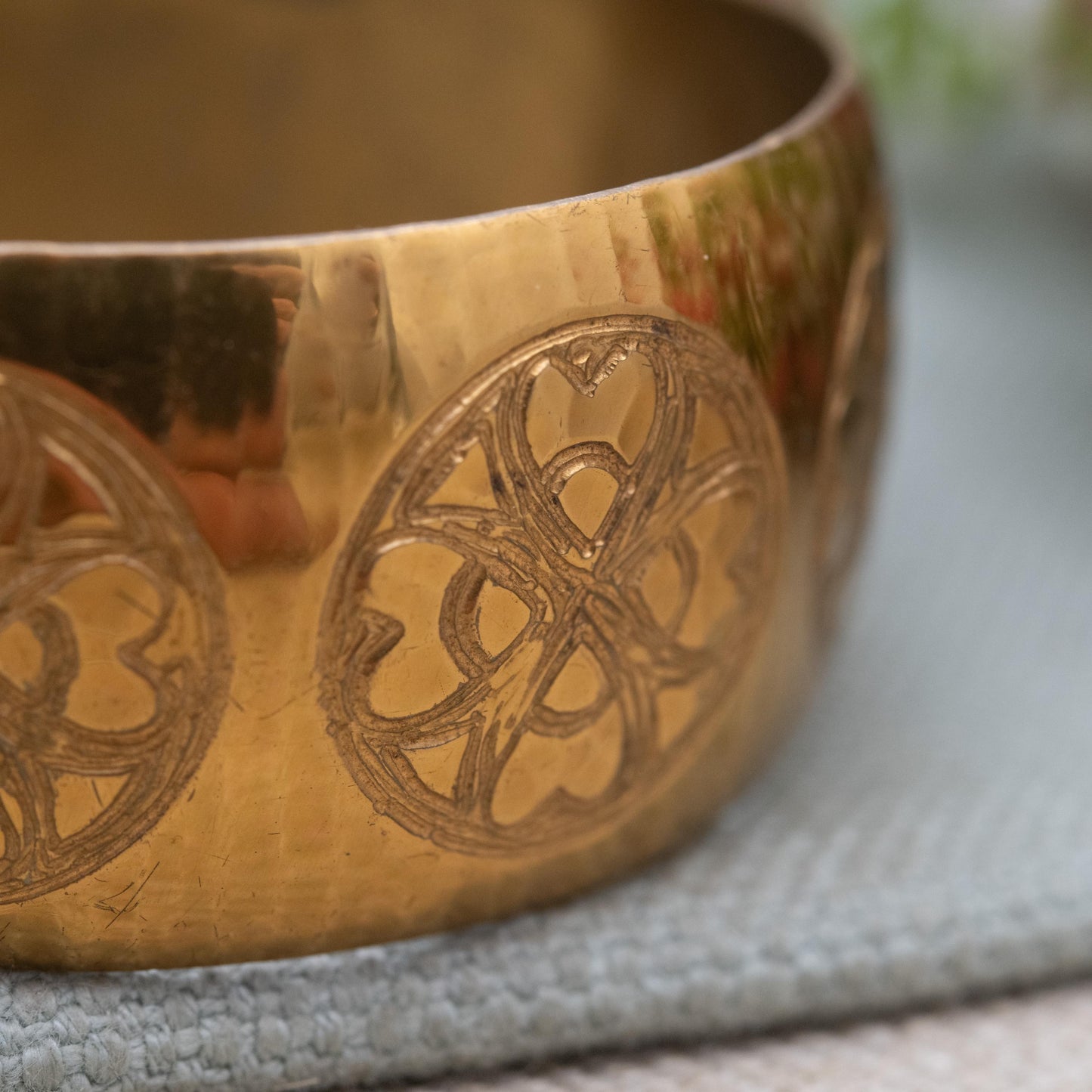 Vintage Moda Cuff Bangle with Engraved Four Leaf Clover Design - Handmade in Malta