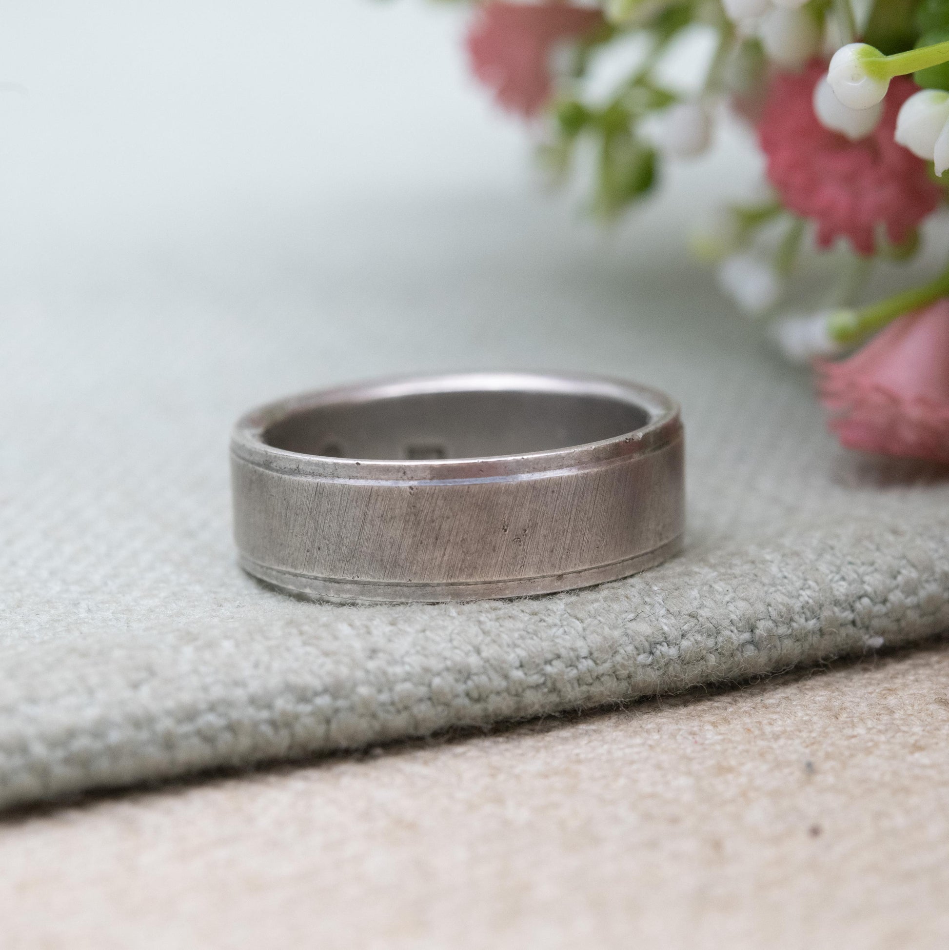Vintage Sterling Silver Unisex Band Ring - Large Minimalist Brushed Deign | UK Size - U | US Size - 10