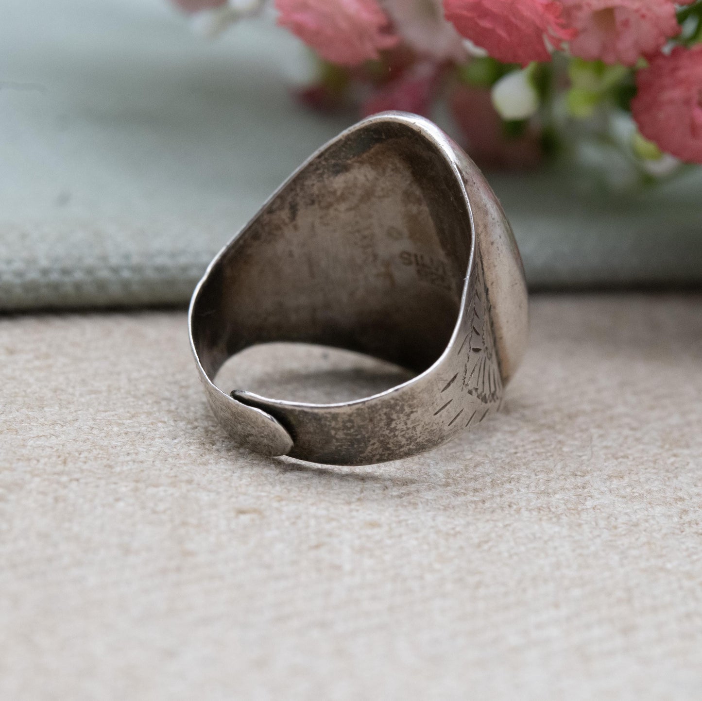 Vintage Sterling Silver Engraved Oval Ring - Dome Shape Mid-Century | Adjustable Size UK - U 1/2 | US - 10 1/2