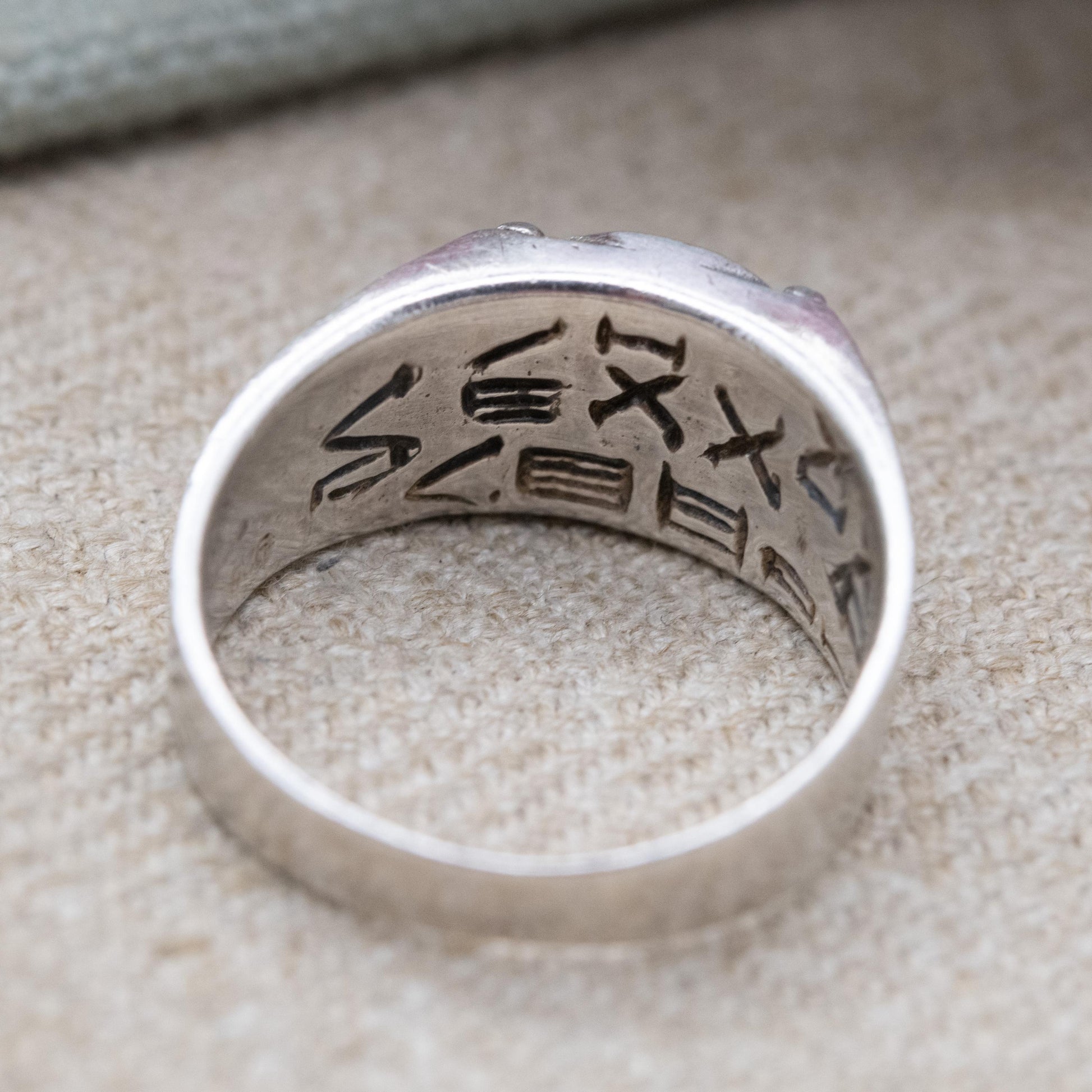 Vintage Sterling Silver Time Flies Sundial Signet Ring 1996 - Latin Engraving Roman Numerals | UK Size - T 1/2 | US Size - 9 3/4
