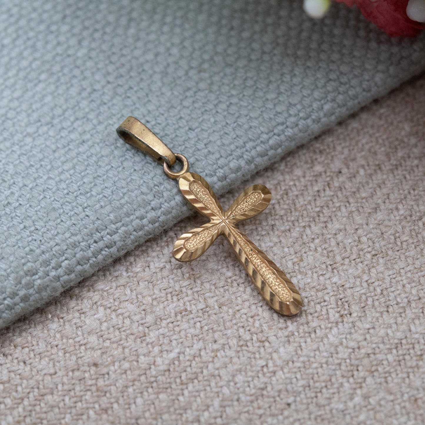Vintage Adreas Daub Rolled Gold Cross Pendant with Textured Detail c. 1960s Mid-Century