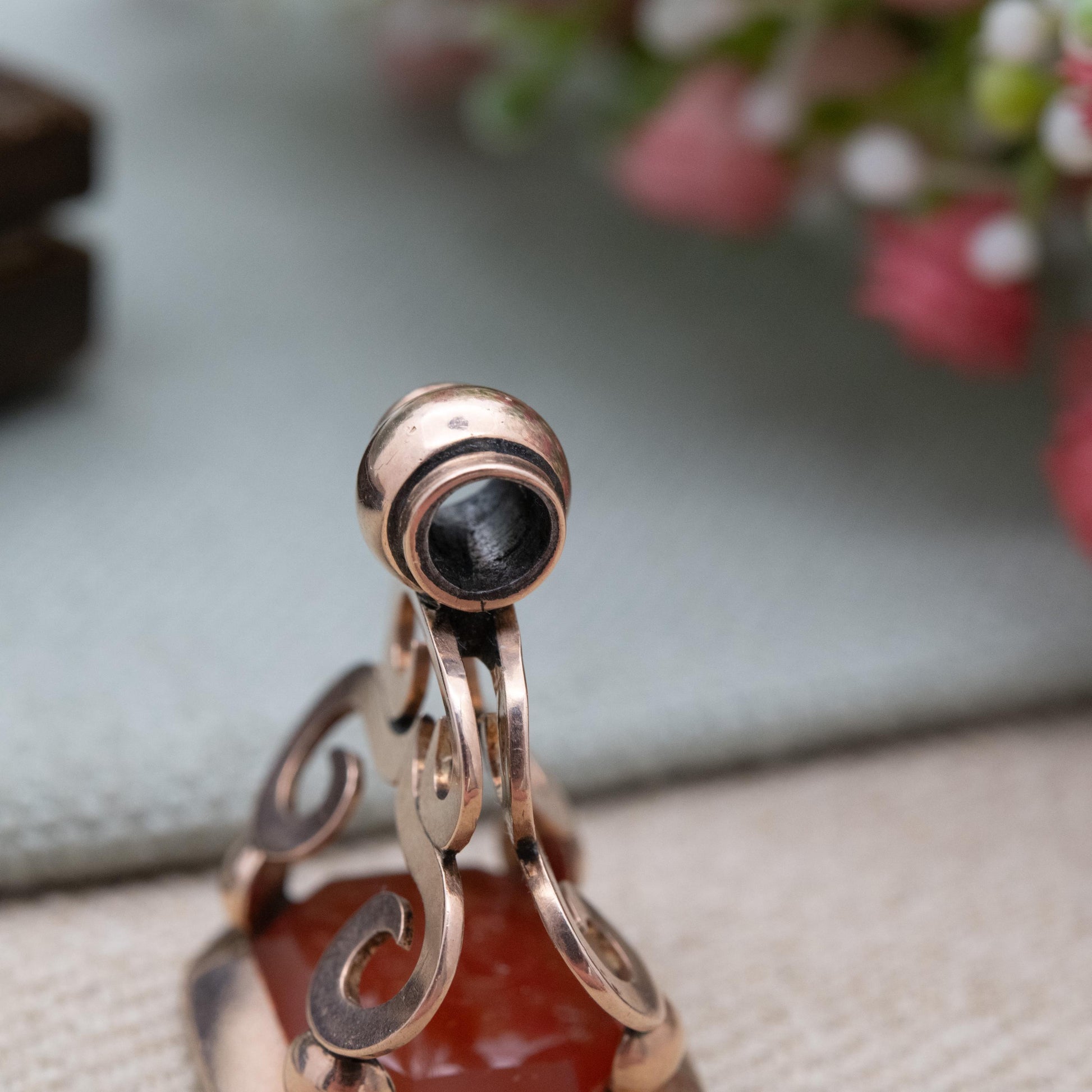 Antique Victorian 9ct Gold Carnelian Watch Fob Pendant with Carved Bird Seal