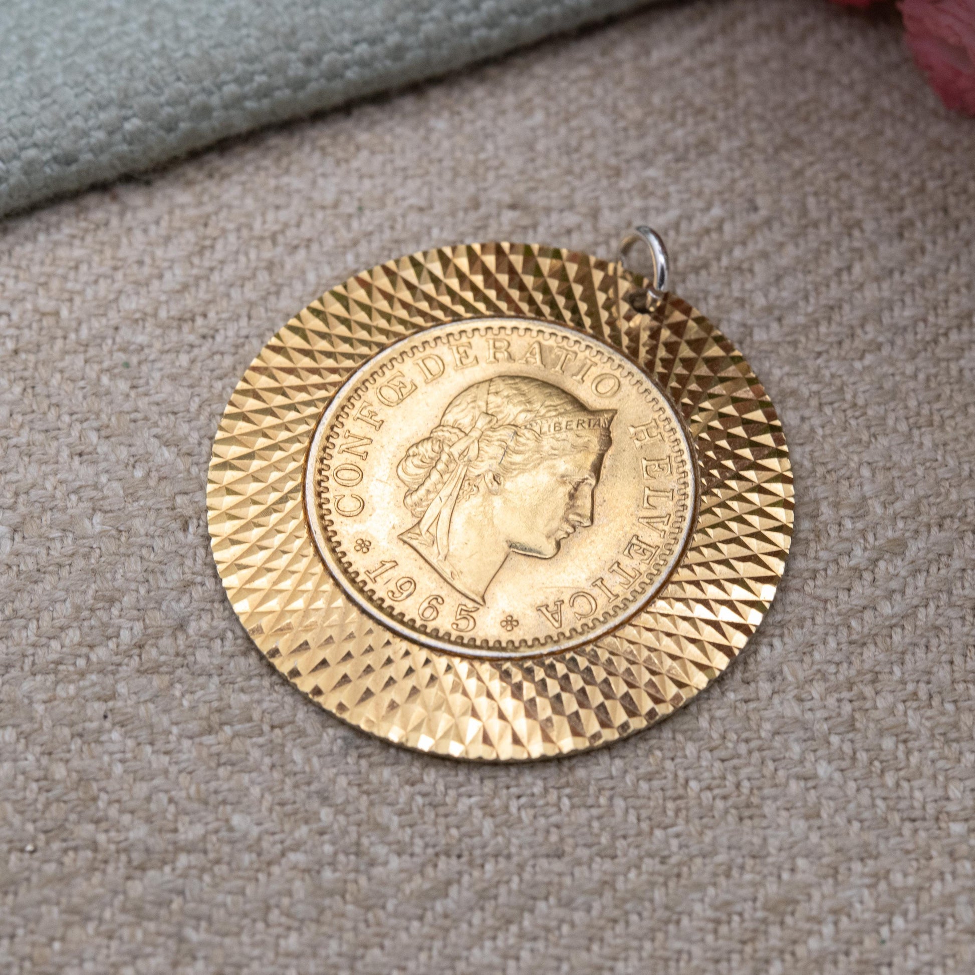 Vintage Gold Plated Swiss Coin Pendant 20 Rappen 1965 - Mid-Century Pendant Mount