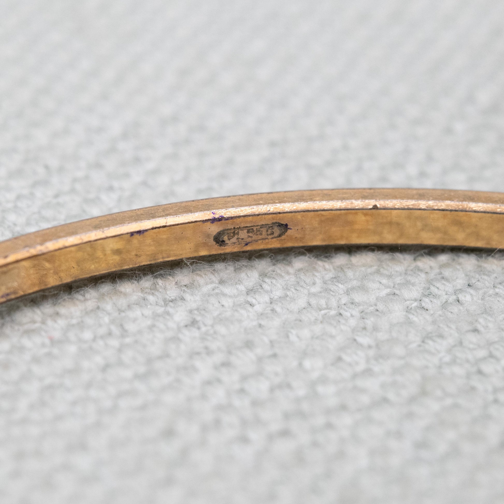 Vintage Rolled Gold Bangle Bracelet with Diamond Cut Lines