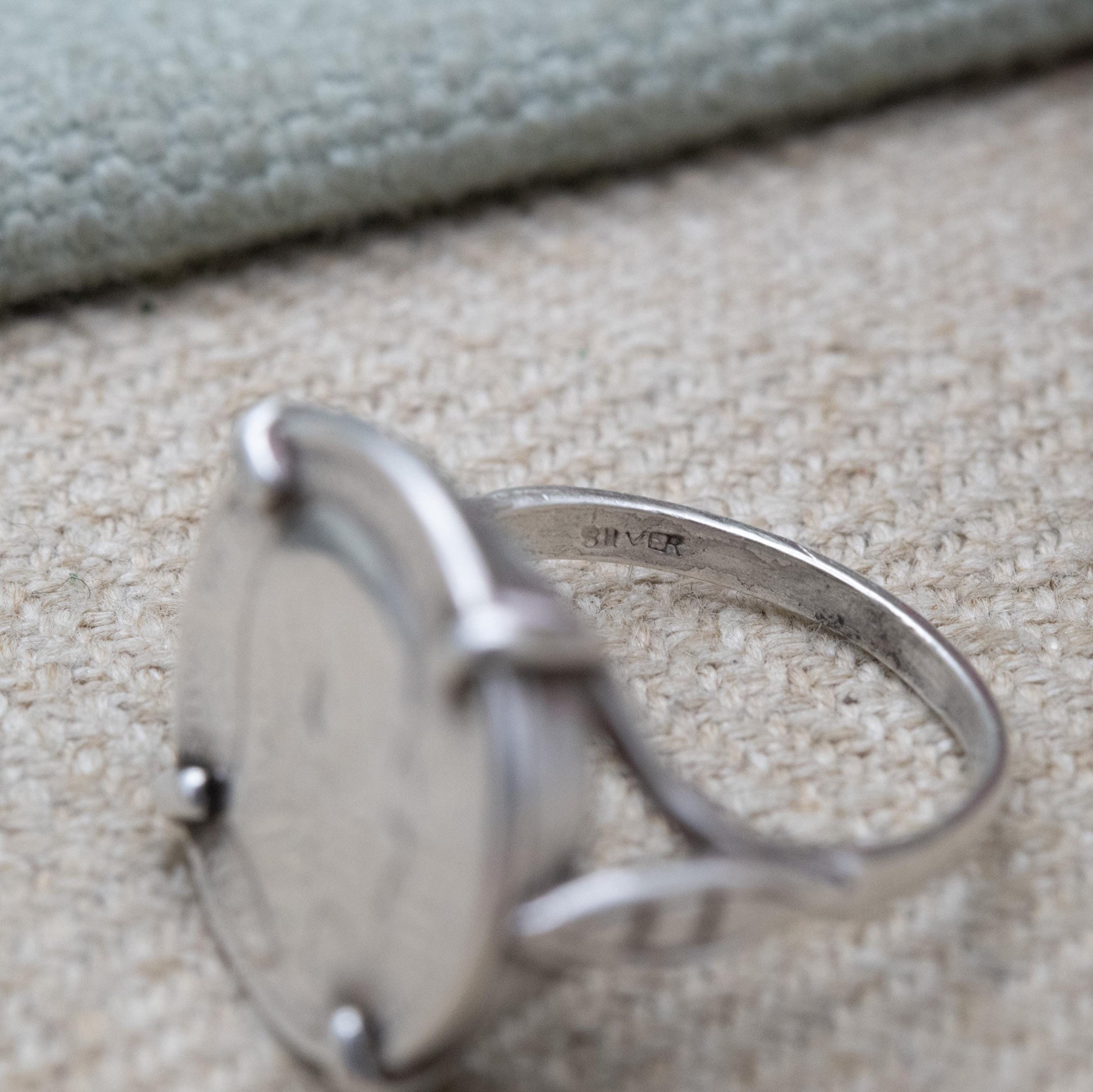 Antique Sterling Silver Edward Vll Threepence Coin Signet Ring 1907 - Mid-Century Mounted Coin Jewellery | UK Size - K | US Size - 5 1/4