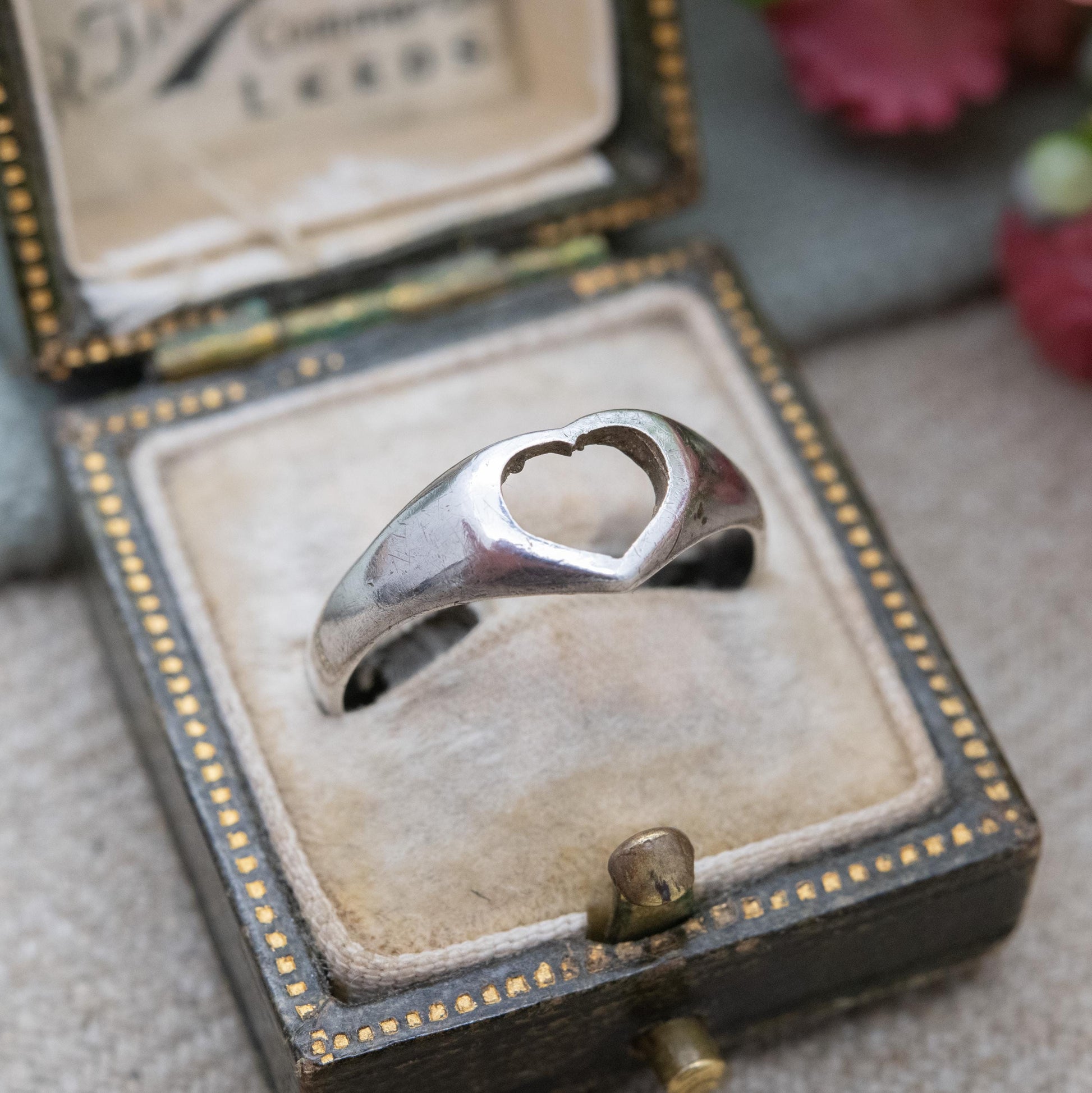 Vintage Sterling Silver Openwork Heart Ring - Everyday Silver Love Heart Jewellery Gift | UK Size - O 1/2 US Size - 7 1/2