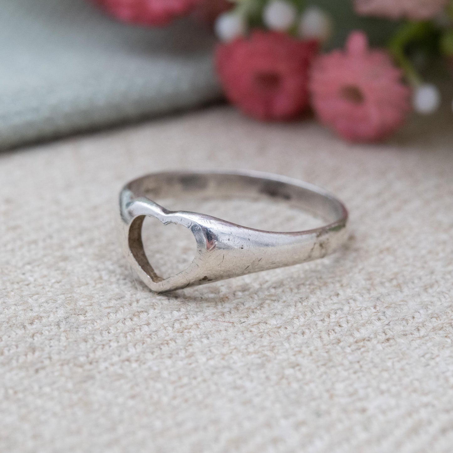 Vintage Sterling Silver Openwork Heart Ring - Everyday Silver Love Heart Jewellery Gift | UK Size - O 1/2 US Size - 7 1/2