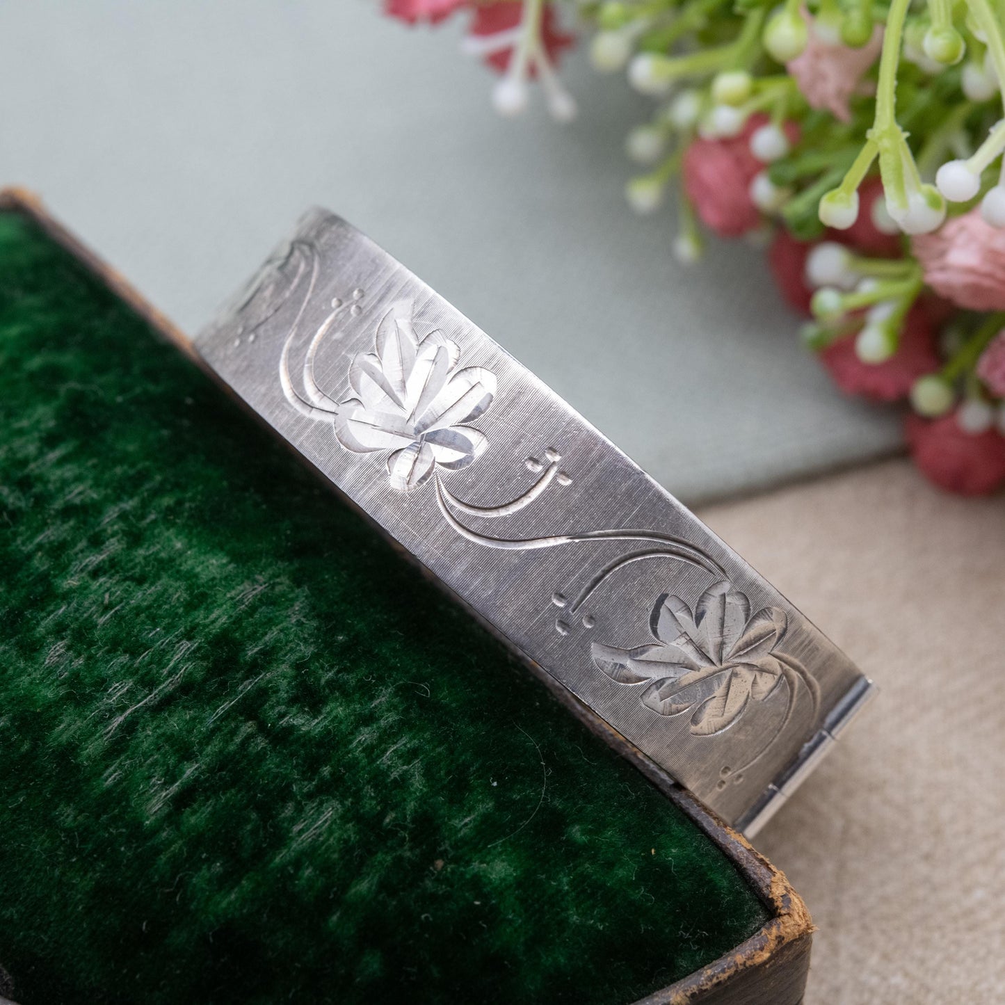 Vintage Sterling Silver Floral Engraved Bangle Bracelet 1977 - Chunky Victorian Aesthetic Natural Style