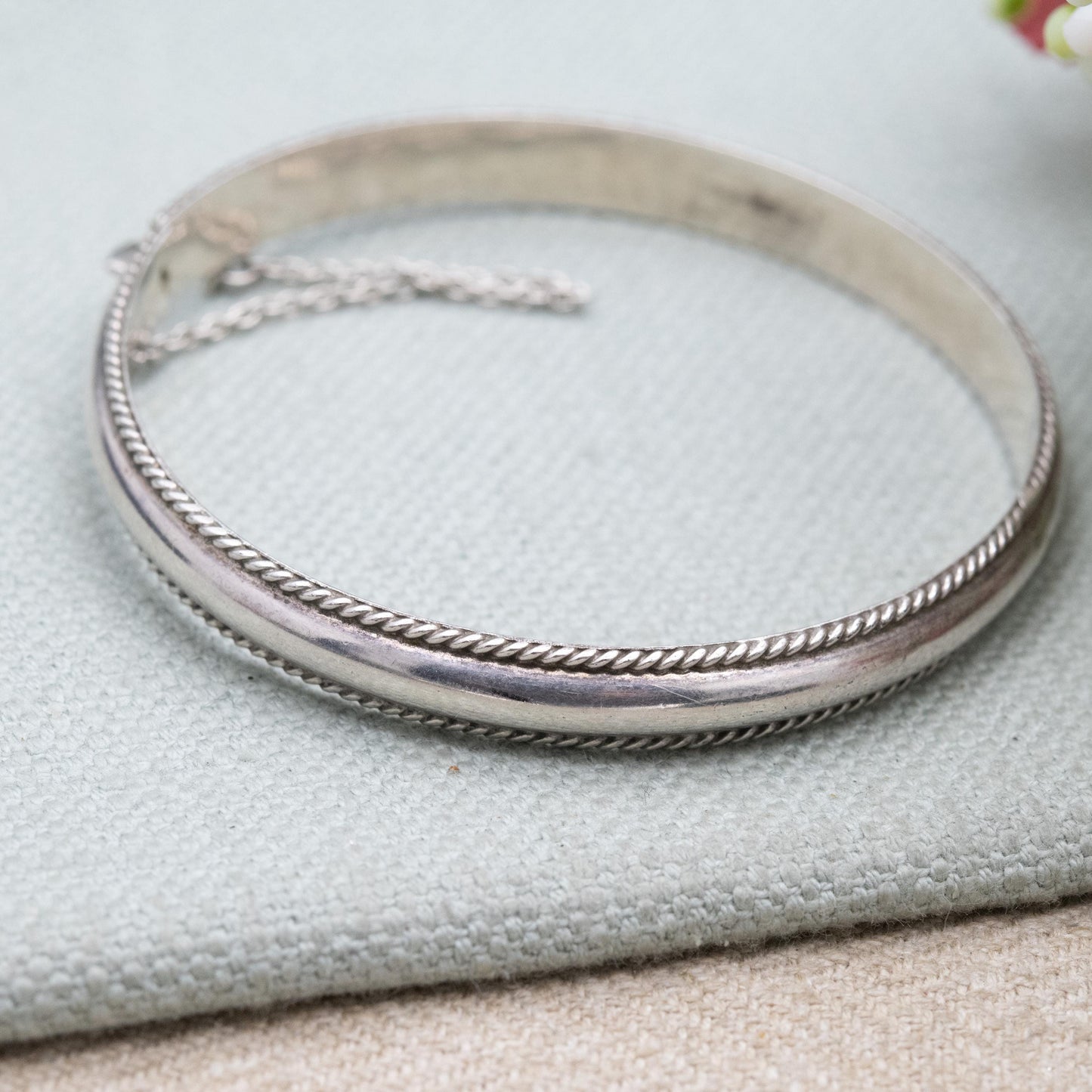 Vintage Sterling Silver Minimalist Bangle Bracelet - Rope Twist Border with Safety Chain