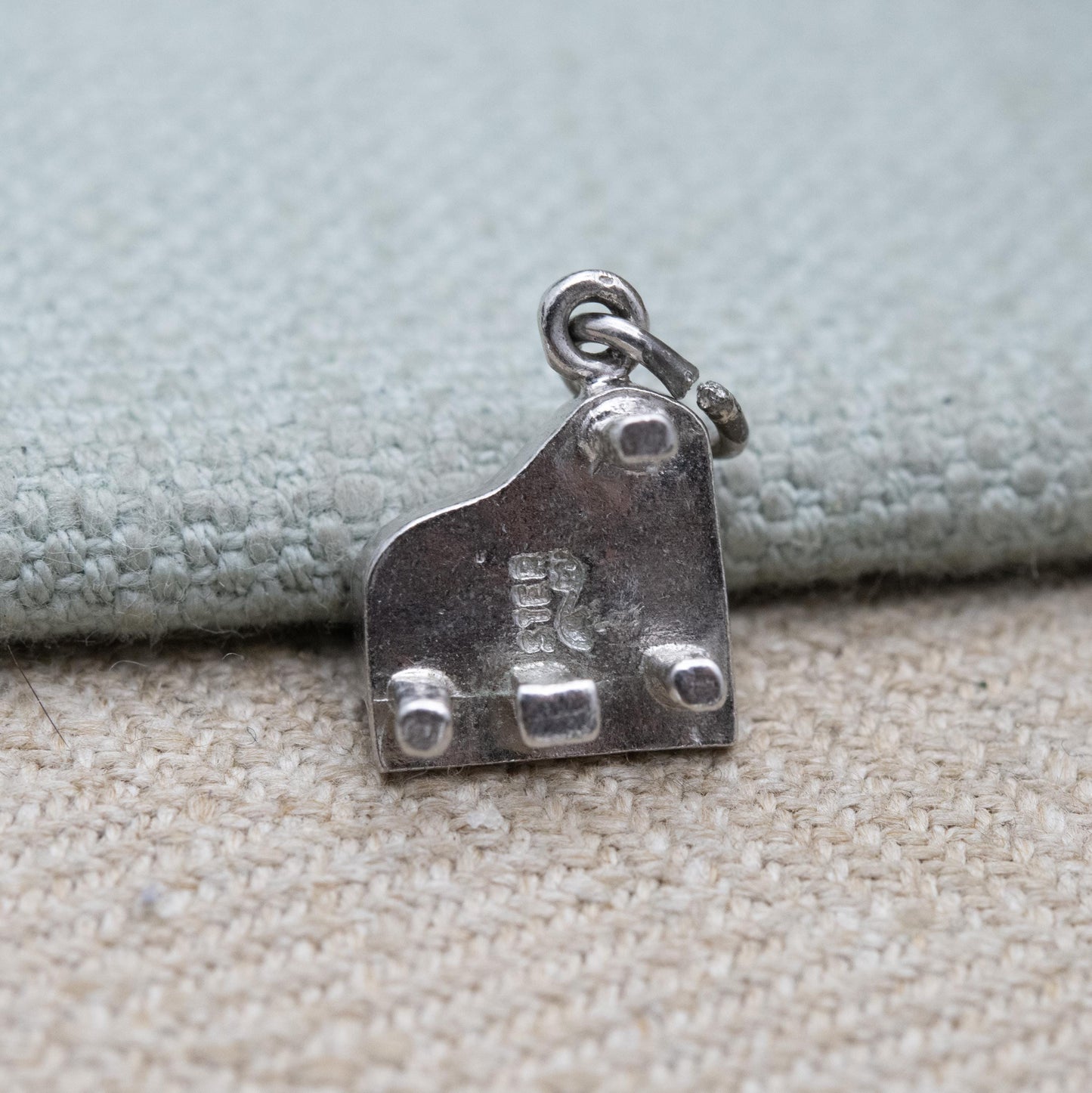 Vintage Sterling Silver Opening Piano Charm Pendant - Musical Instrument | Keys | Grand Piano | Music | Charm Bracelet