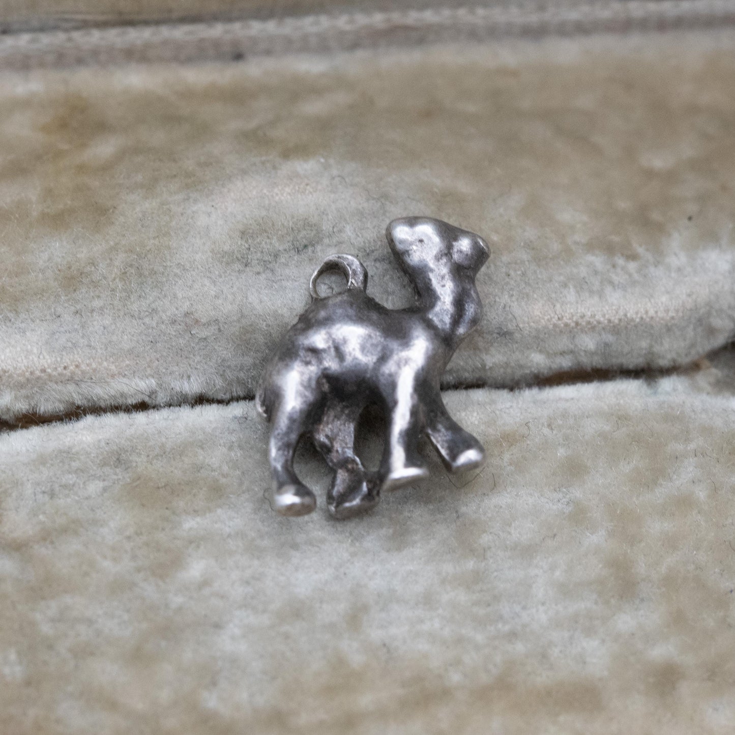 Vintage Sterling Silver Camel Charm Pendant - Detailed Animal Lover Charm Bracelet Wildlife Gift | Puffed Single Hump Dromedary | Cute Gift