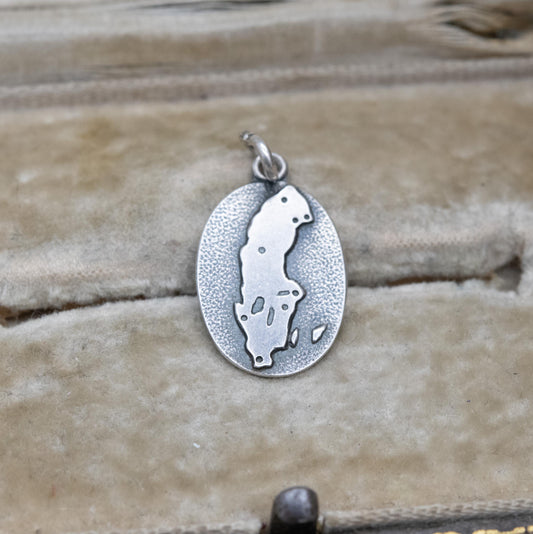 Vintage European Silver Sweden Charm Pendant - Scandinavian Travel Charm | Souvenir Gift for Charm Bracelet