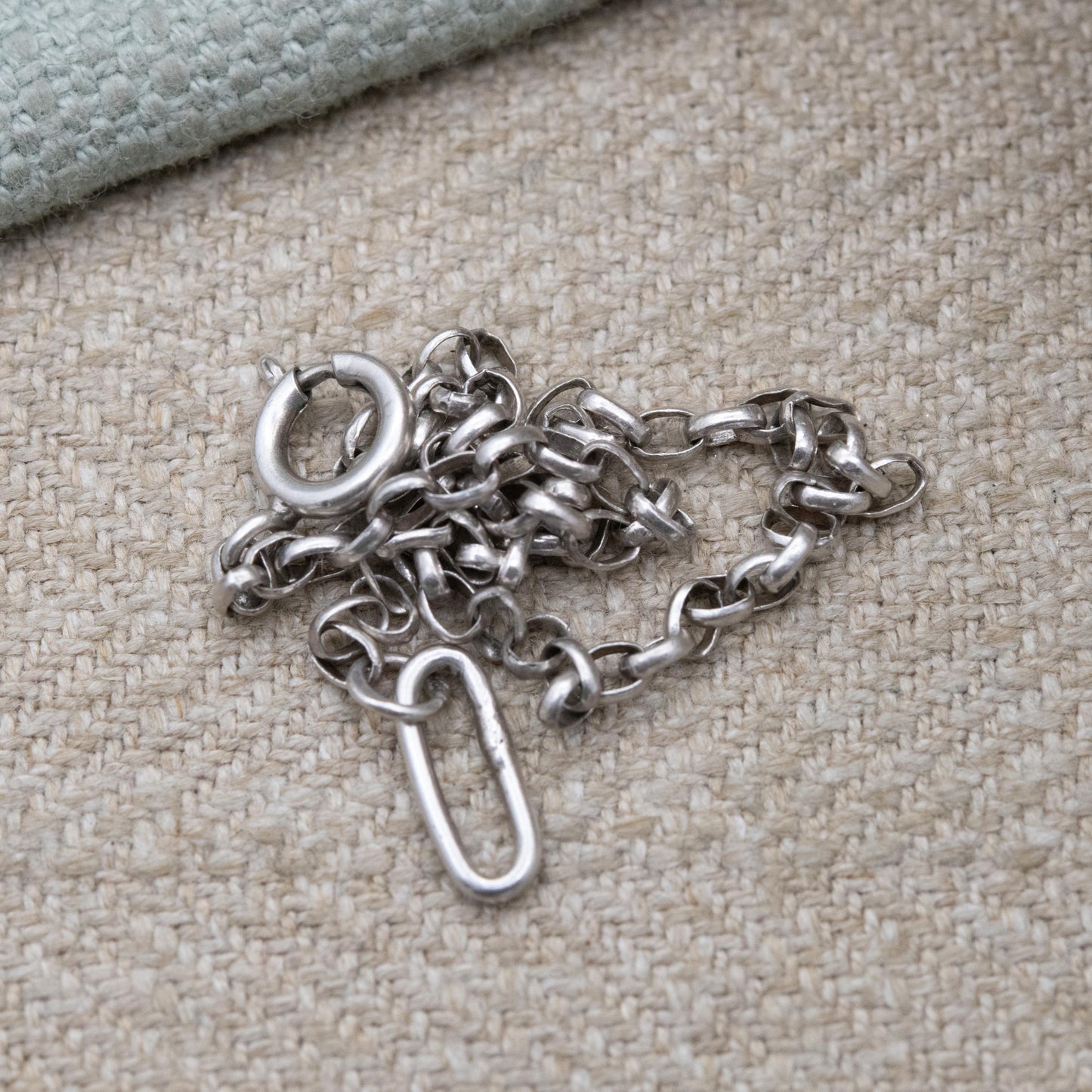 Vintage Silver Cable Link Bracelet - Unisex Gift for Her