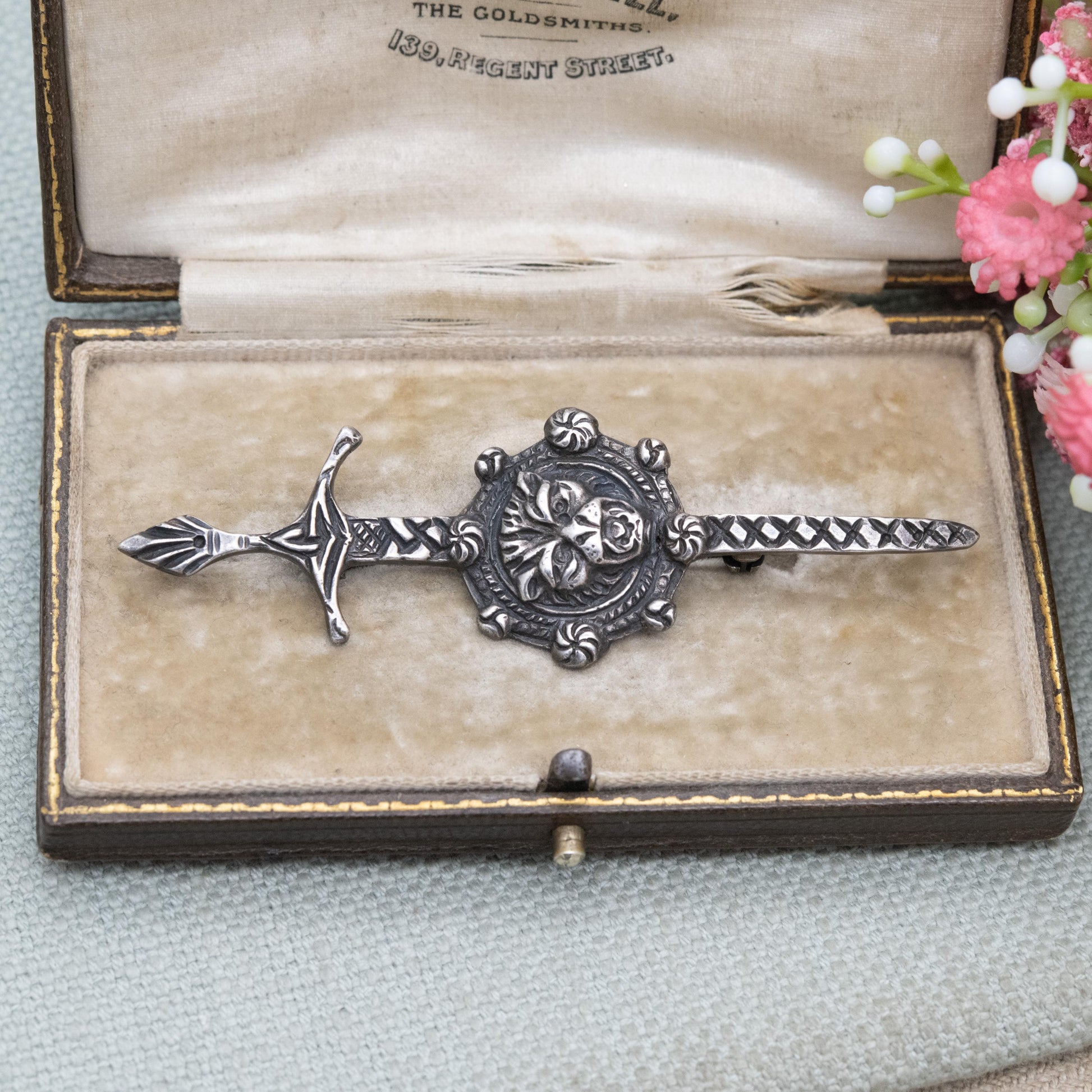 Vintage Scottish Sterling Silver Sword Brooch 1964 - Heraldic Lion Claymore | Fantasy Medieval Weaponry | Collectable Scotland Jewellery