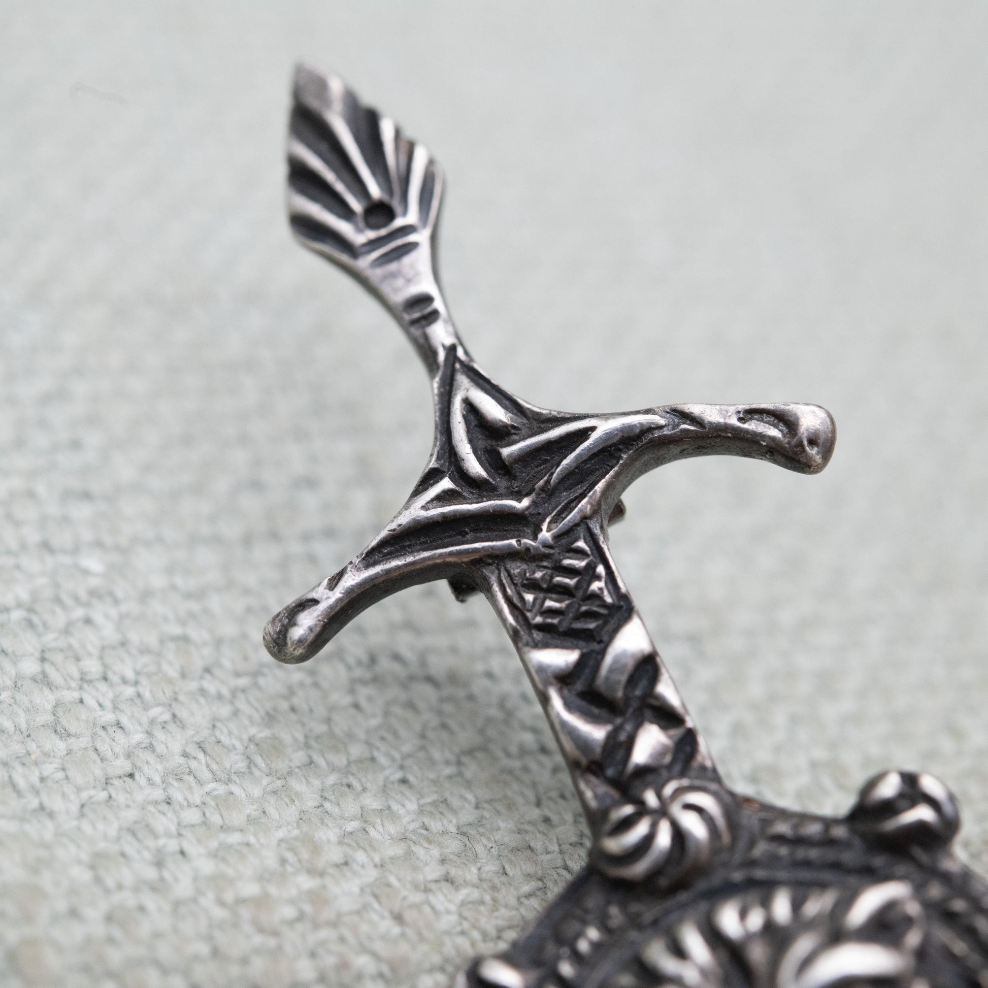 Vintage Scottish Sterling Silver Sword Brooch 1964 - Heraldic Lion Claymore | Fantasy Medieval Weaponry | Collectable Scotland Jewellery