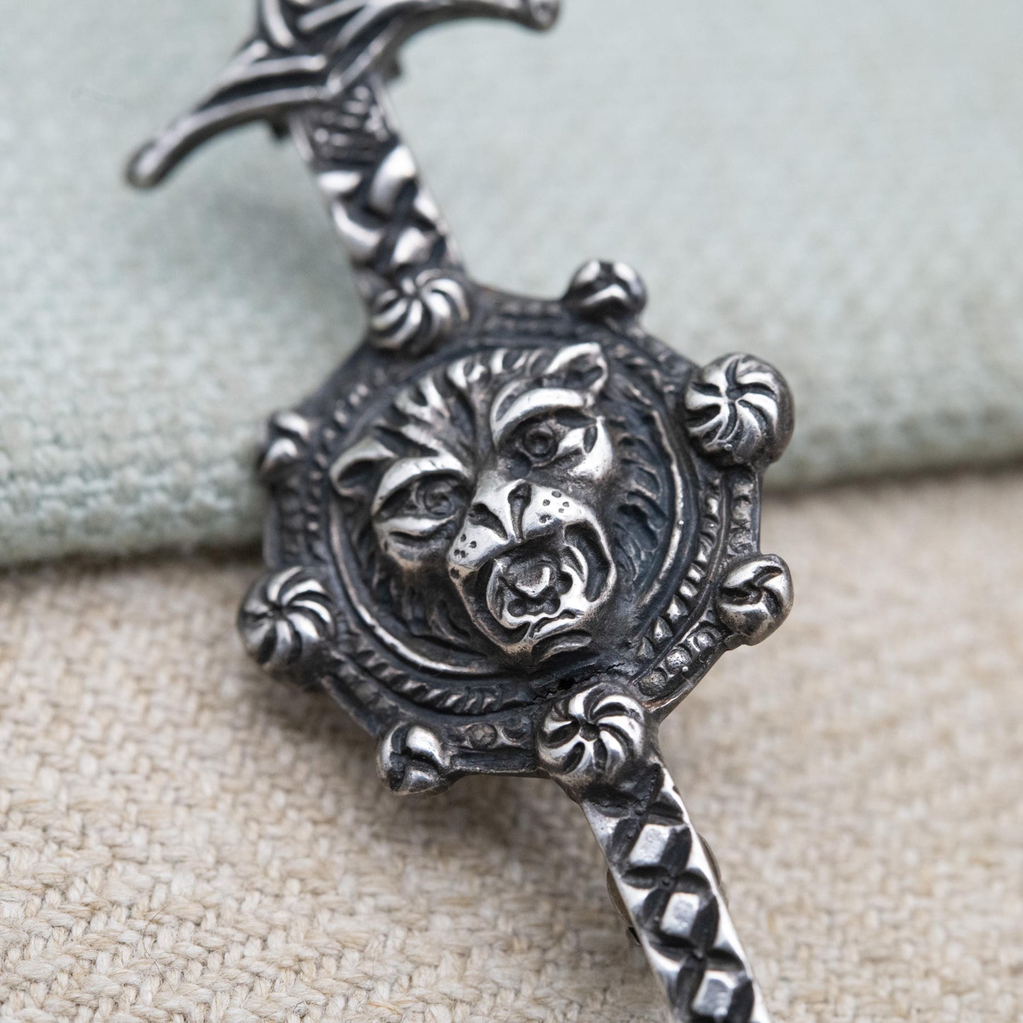 Vintage Scottish Sterling Silver Sword Brooch 1964 - Heraldic Lion Claymore | Fantasy Medieval Weaponry | Collectable Scotland Jewellery