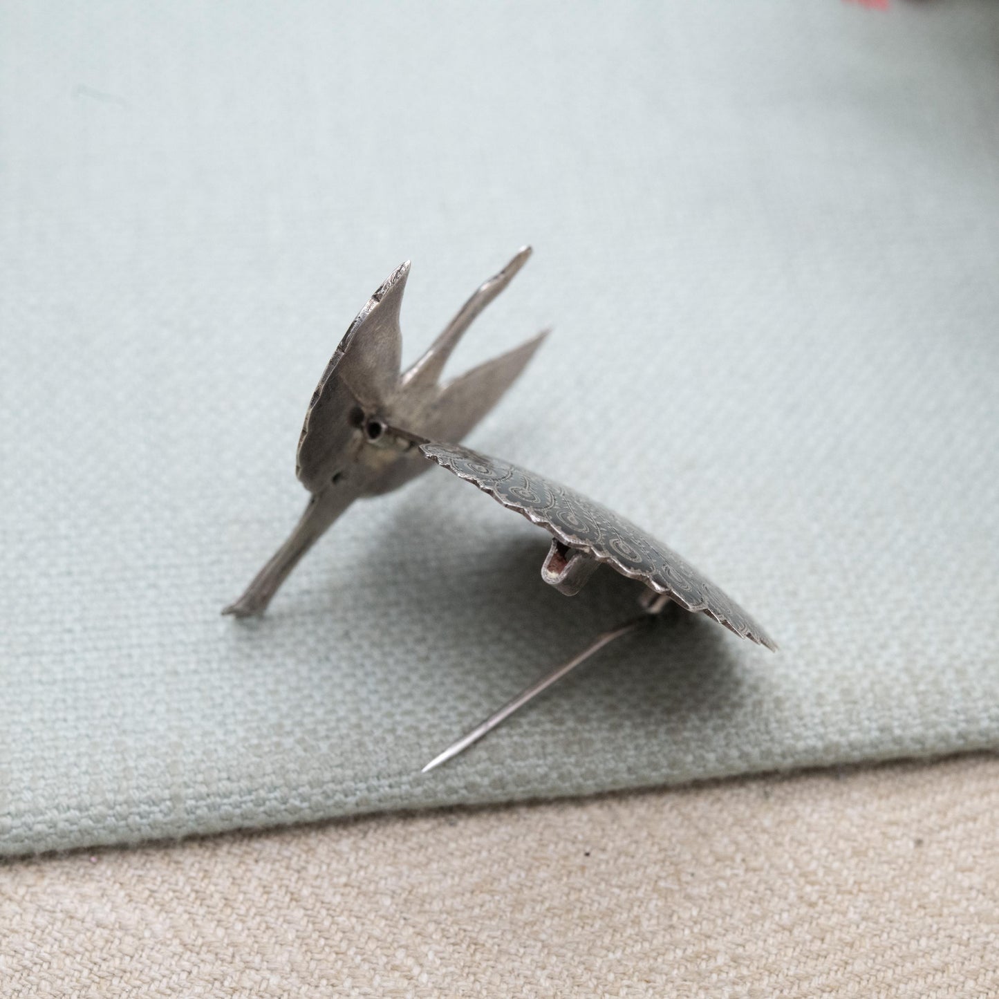 Vintage Sterling Silver Siam Hinged Peacock Brooch with Black Niello Feathers