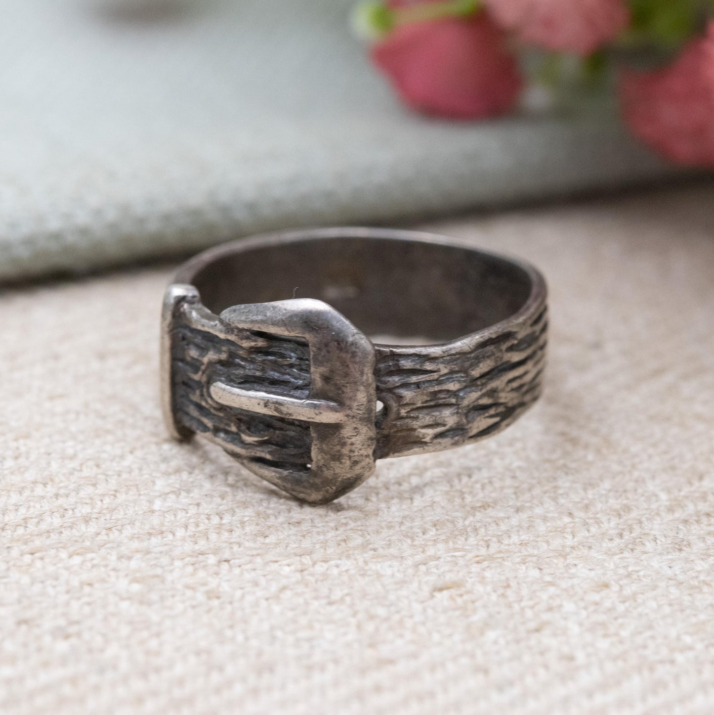 Vintage Sterling Silver Buckle Ring - Mid-Century Textured Unisex Large Belt Ring Chunky Pattern | UK Size - V | US Size - 10 1/2