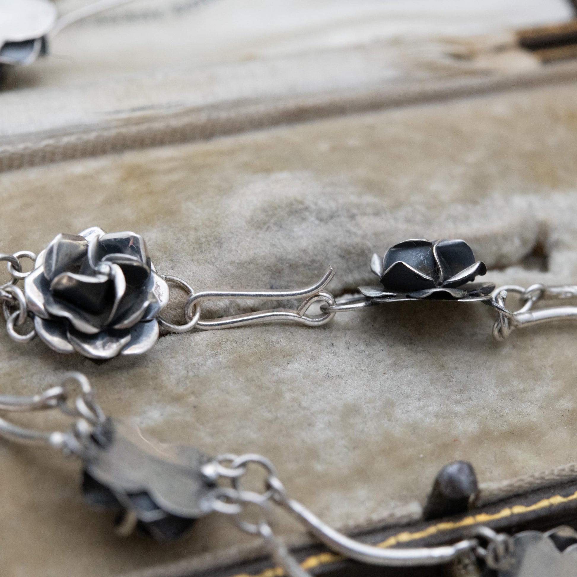 Vintage Mexican Sterling Silver Rose Panel Bracelet and Earring Set c. 1980s