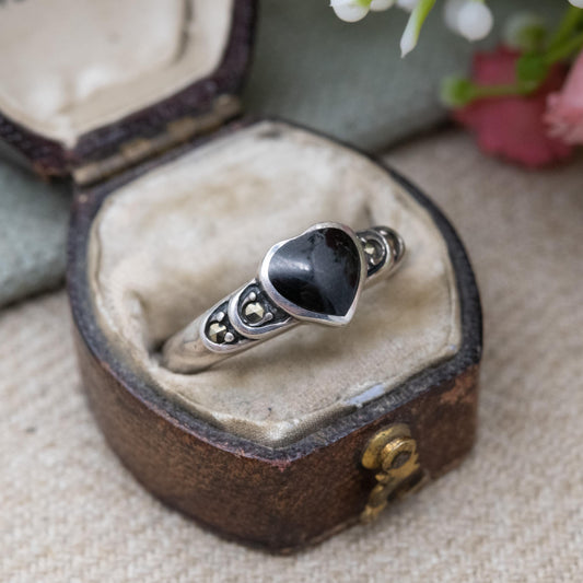 Vintage Sterling Silver Onyx Love Heart Ring with Marcasite Shoulders - Romantic Gift for Her | UK Size - L | US Size - 5 3/4