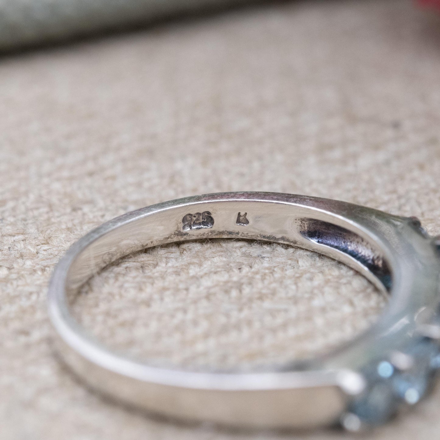 Thai Sterling Silver Blue Stone Five Stone Ring - Placeholder Stacking Band | UK Size - N | US Size - 6 3/4