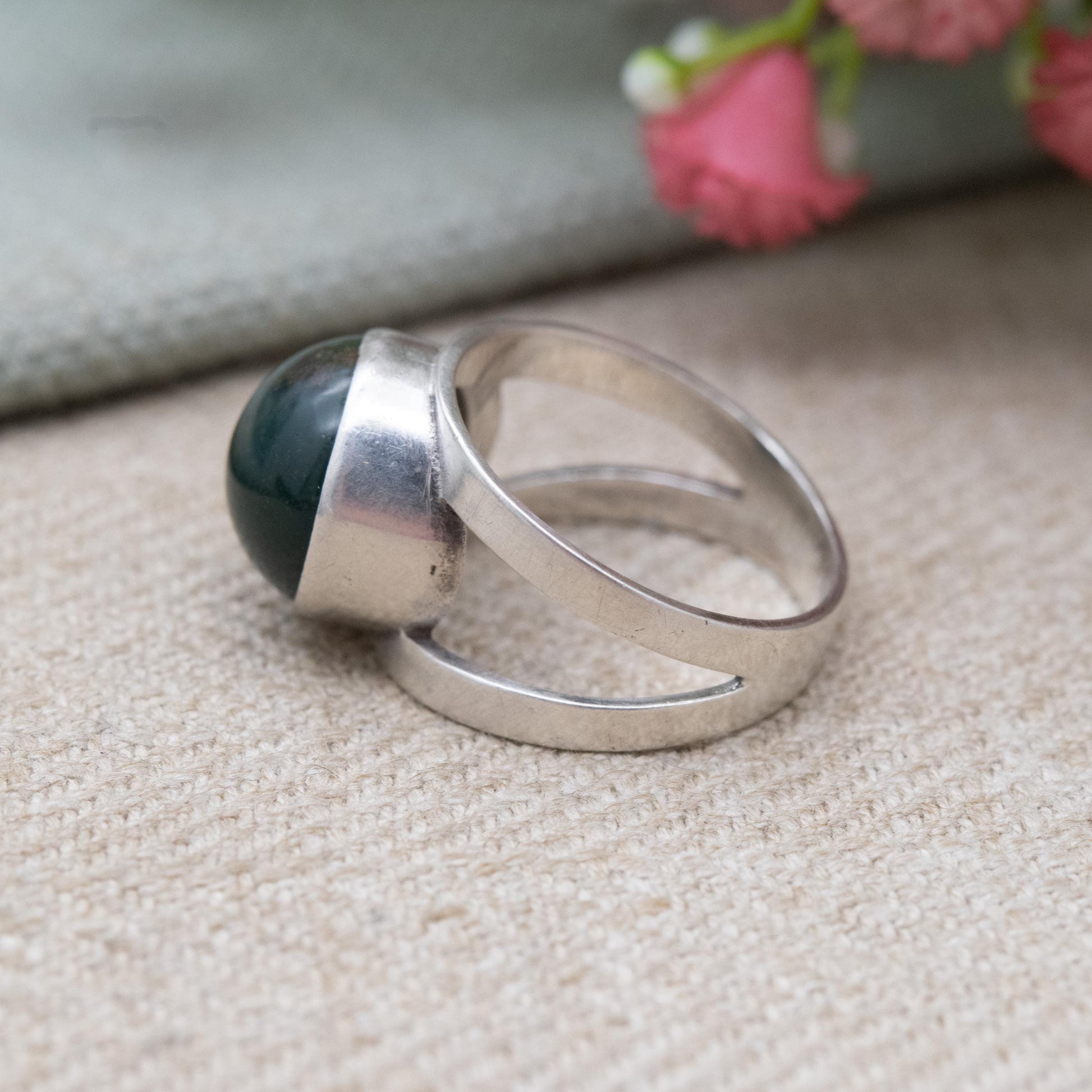 Vintage Silver Blood Stone Statement Ring 1972 - Chunky Cabochon Solitaire | UK Size - O | US Size - 7 1/4