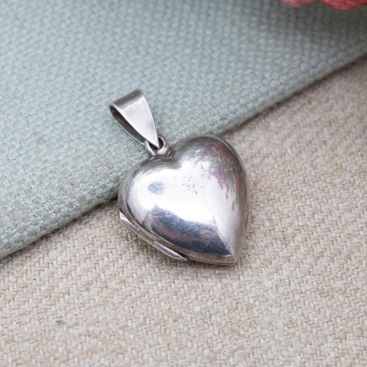 Vintage Sterling Silver Heart Locket Pendant - Mid-Century Silver Jewellery Puffed Love Heart Shape Locket | Pretty Gift for Her