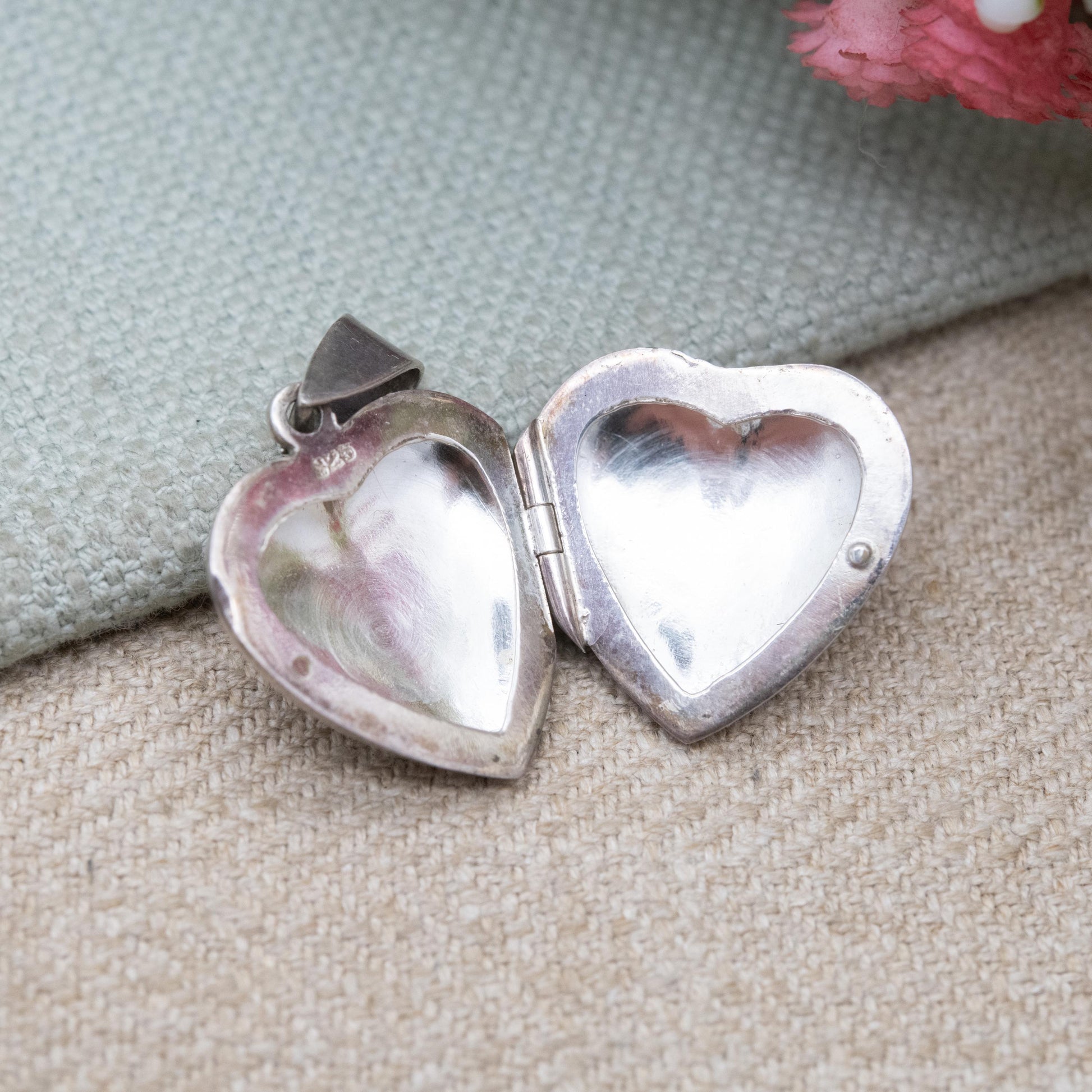 Vintage Sterling Silver Heart Locket Pendant - Mid-Century Silver Jewellery Puffed Love Heart Shape Locket | Pretty Gift for Her