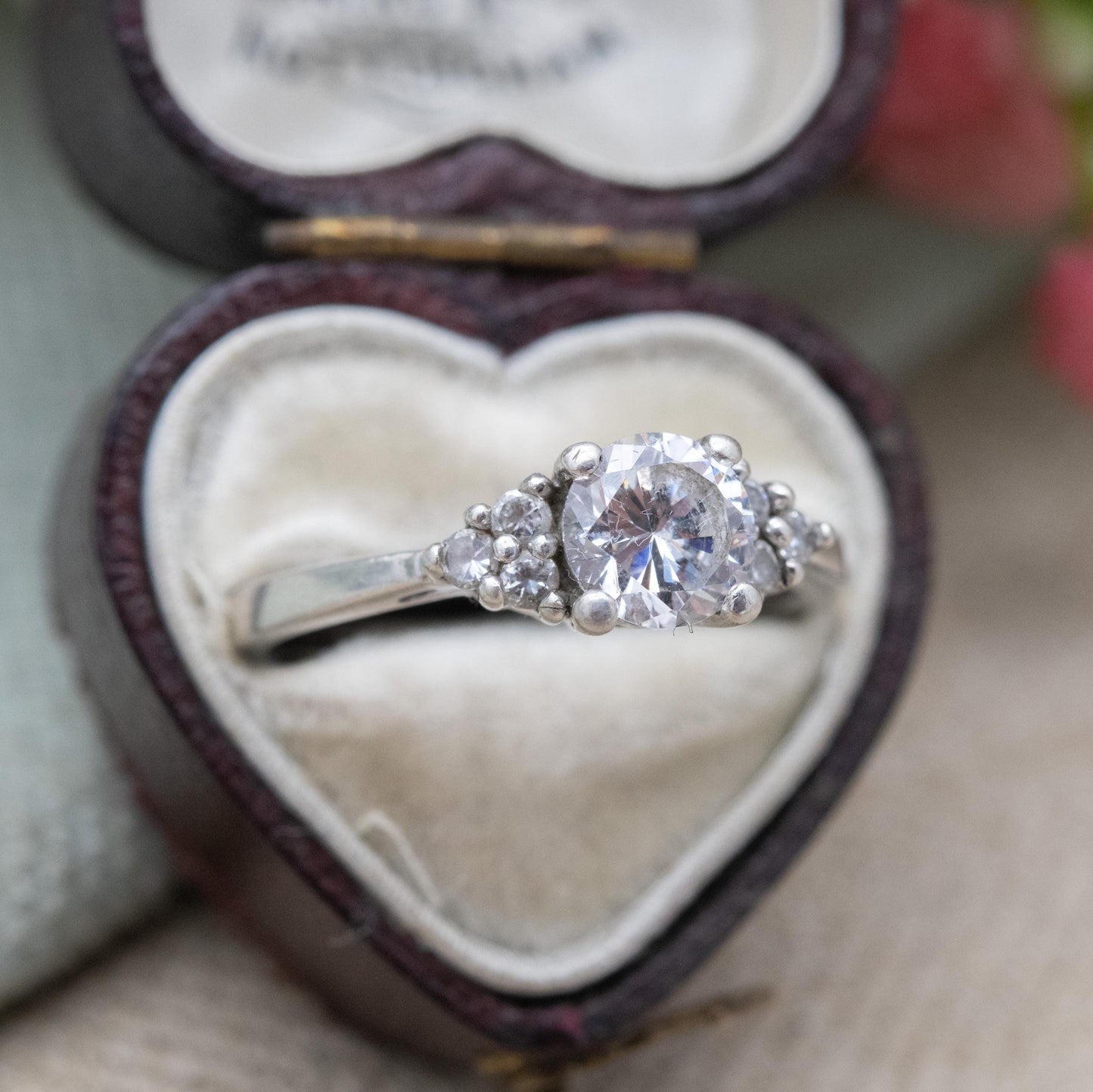 Sterling Silver CZ Solitaire Ring - Circular White Stone and Side Stones | UK Size - Q | US Size - 8
