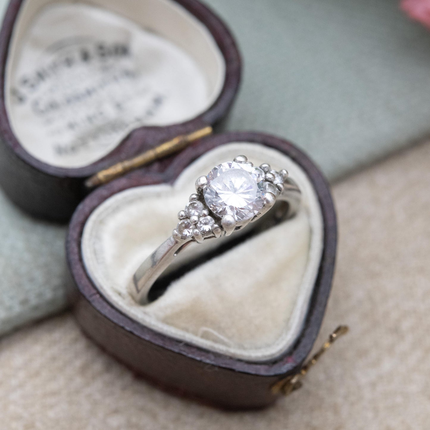 Sterling Silver CZ Solitaire Ring - Circular White Stone and Side Stones | UK Size - Q | US Size - 8