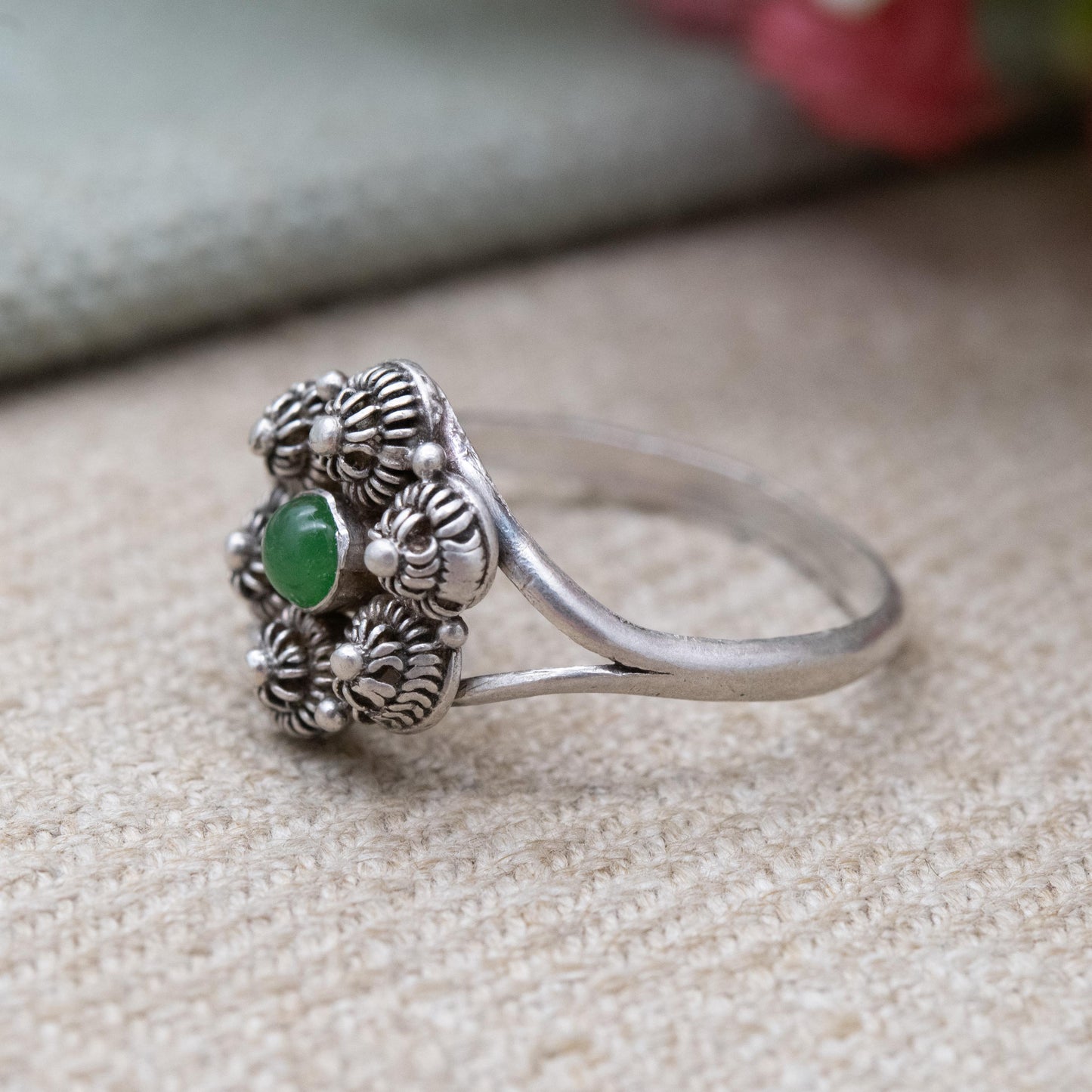 Vintage Silver Cannetille and Green Stone Cluster Ring - Mid-Century Textured Scandi Jewellery | UK Size - O 1/2 | US Size - 7 1/2